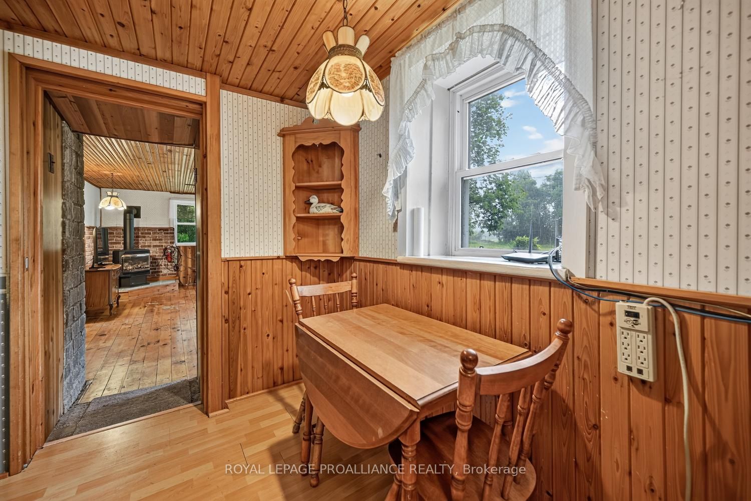 11836 Rocksprings Road Property Photo 8