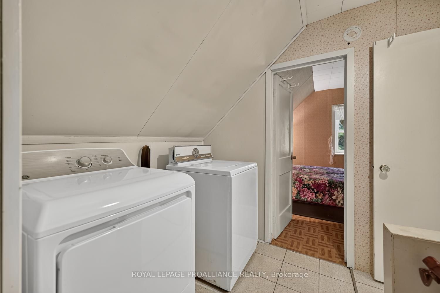 11836 Rocksprings Road Property Photo 19