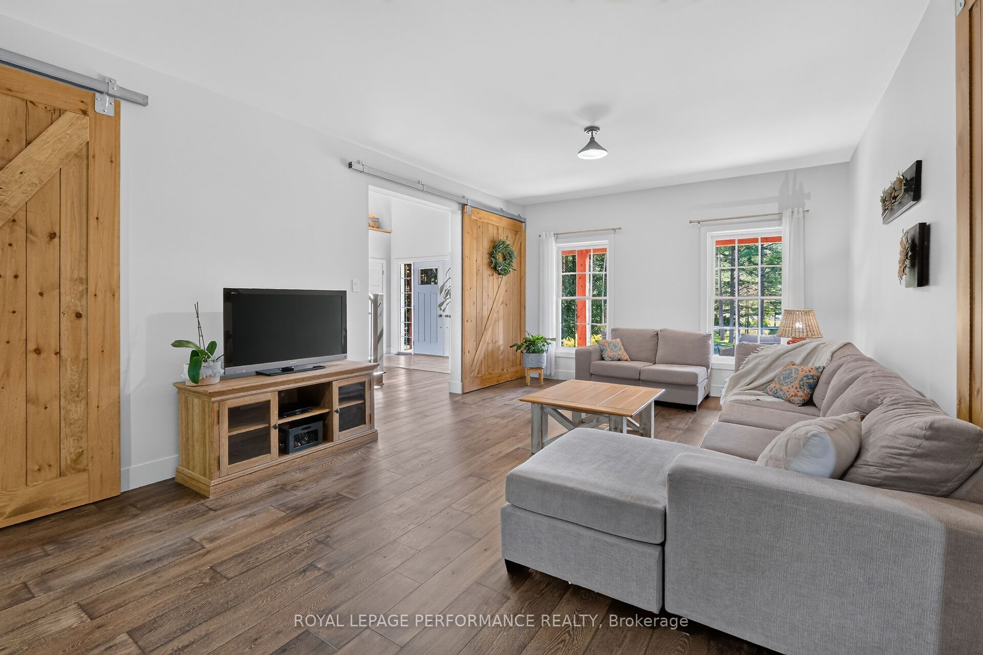 1749 Albert Leroux Road Property Photo 14