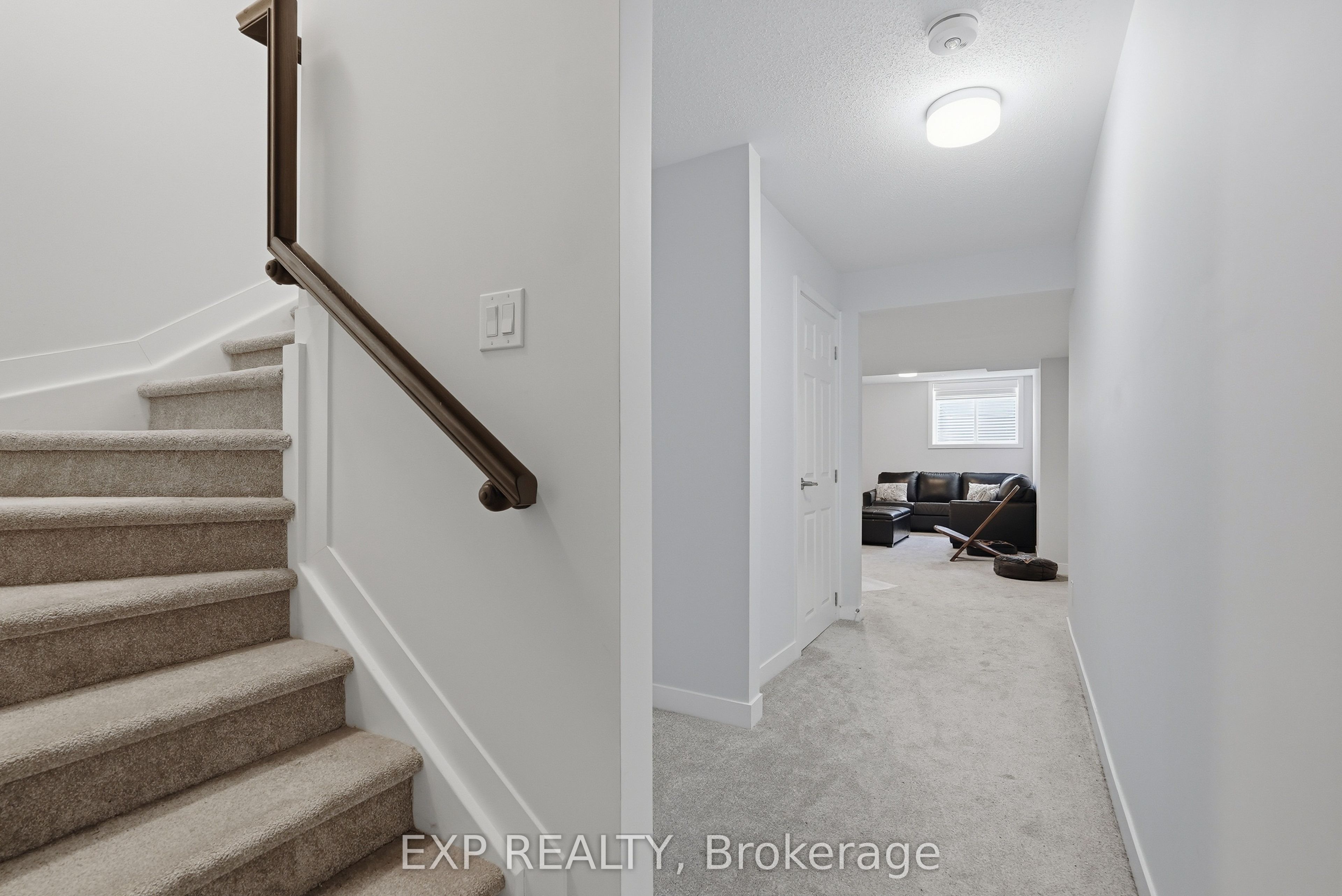 256 Billrian Crescent Property Photo 34