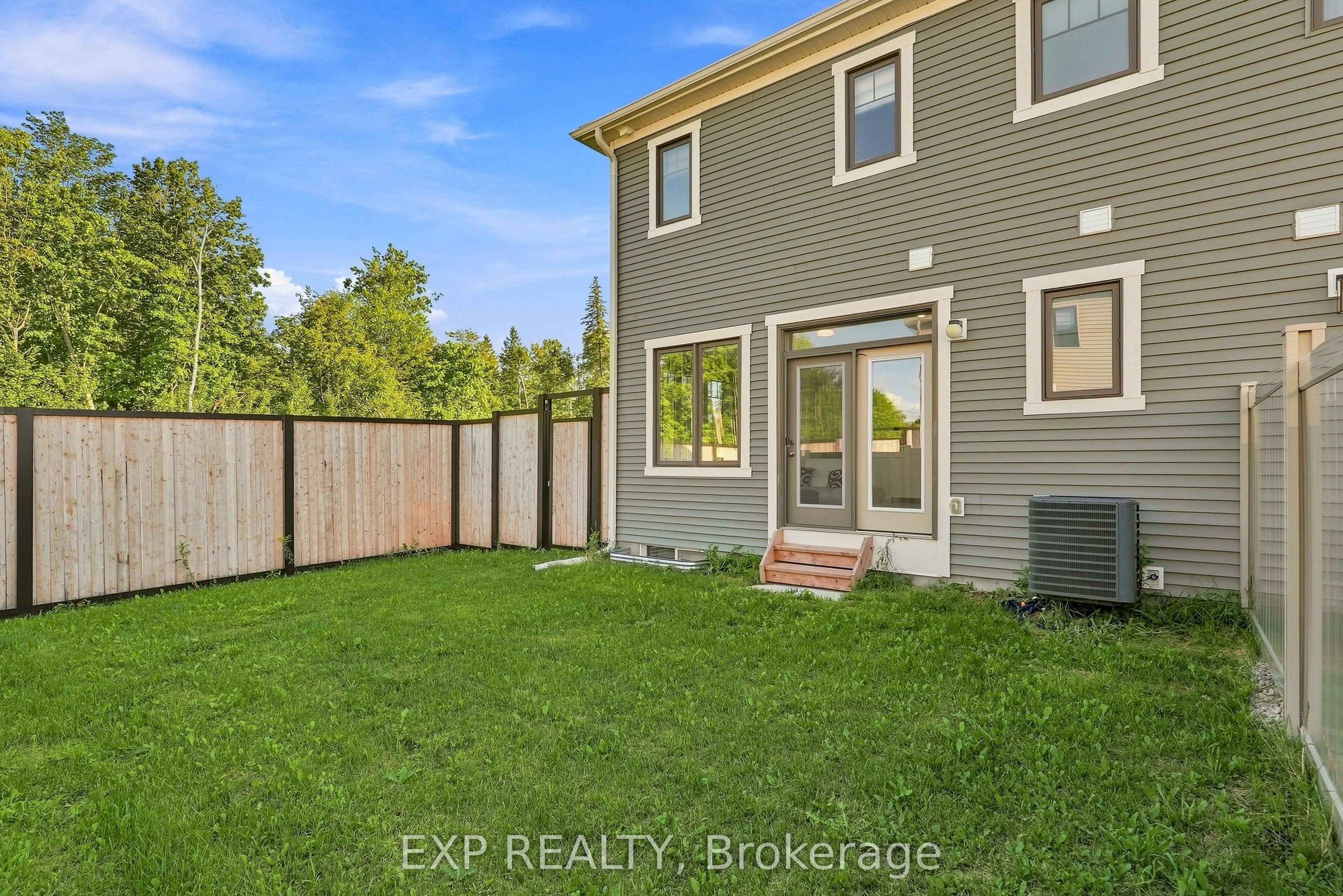 256 Billrian Crescent Property Photo 41