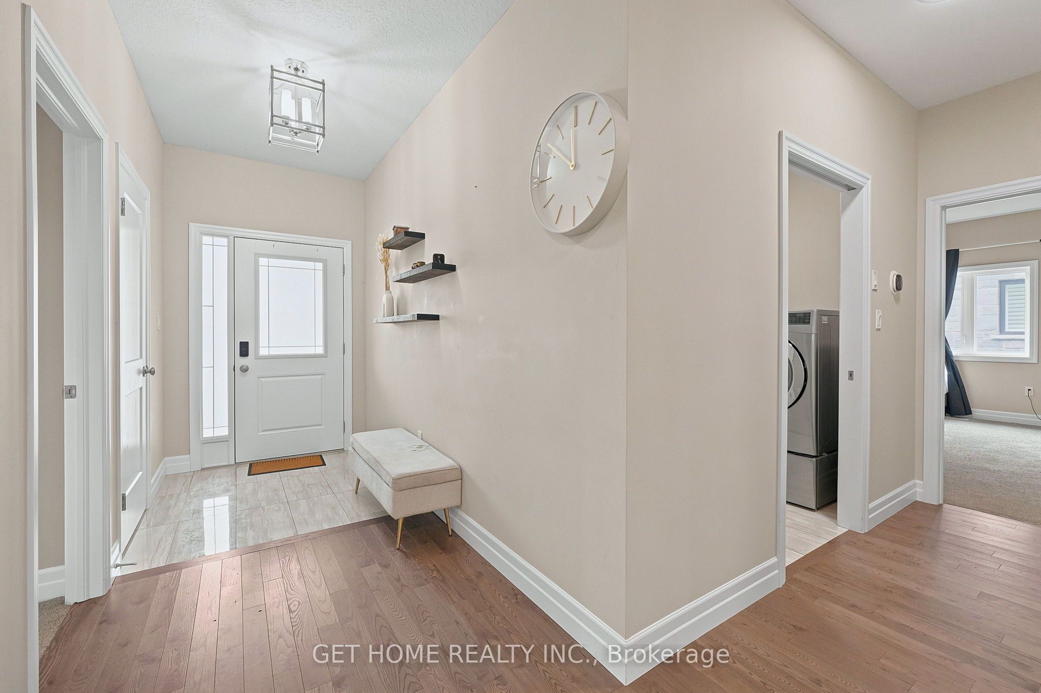 410 Rogers Road Property Photo 4