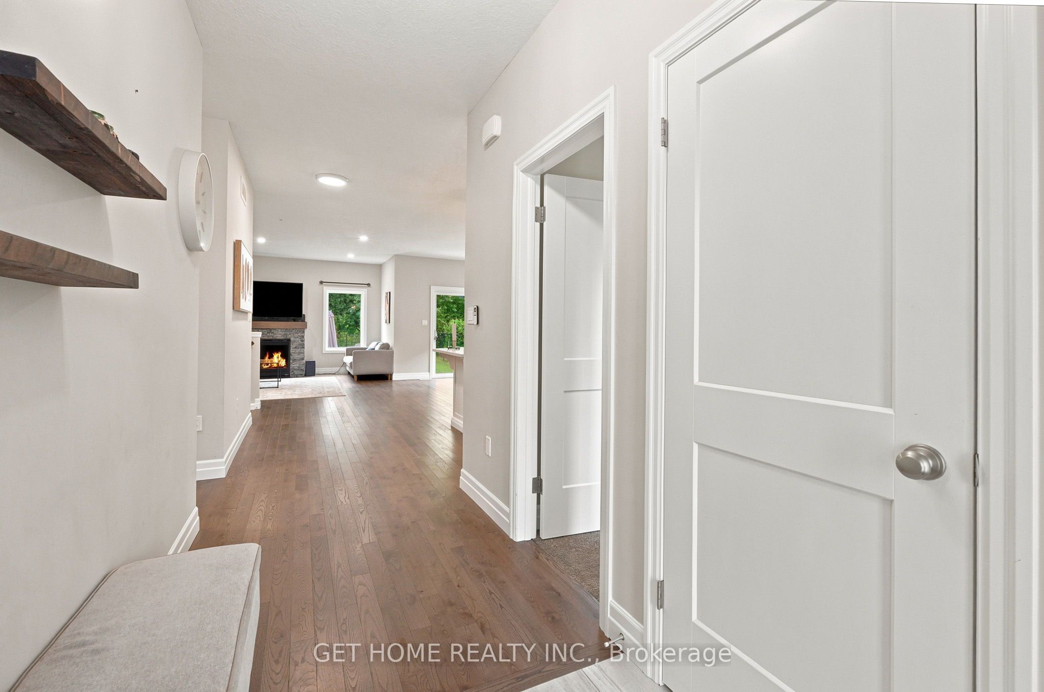 410 Rogers Road Property Photo 9
