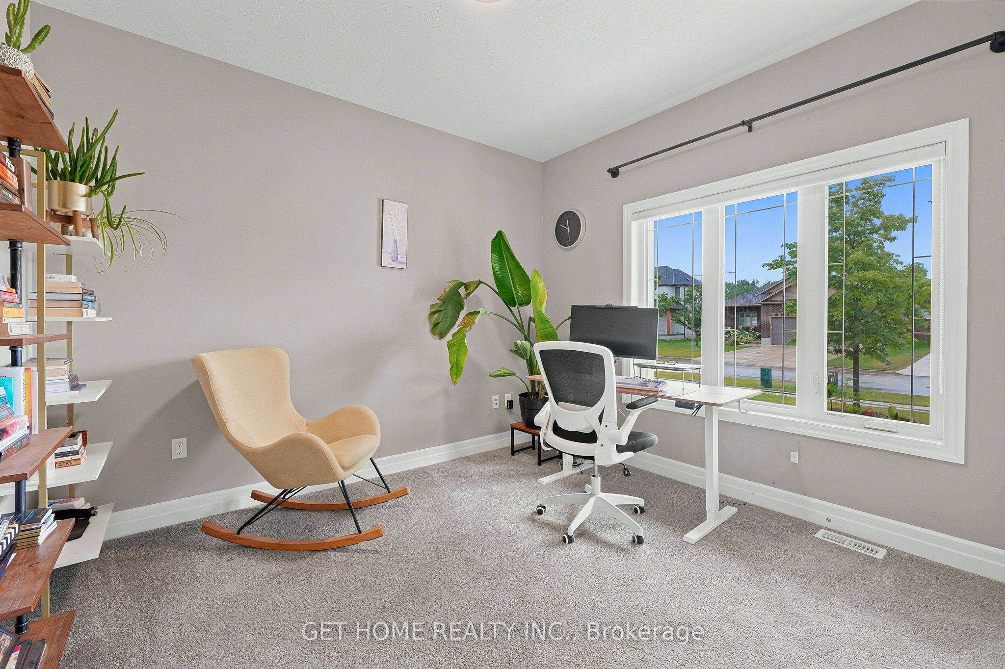 410 Rogers Road Property Photo 10