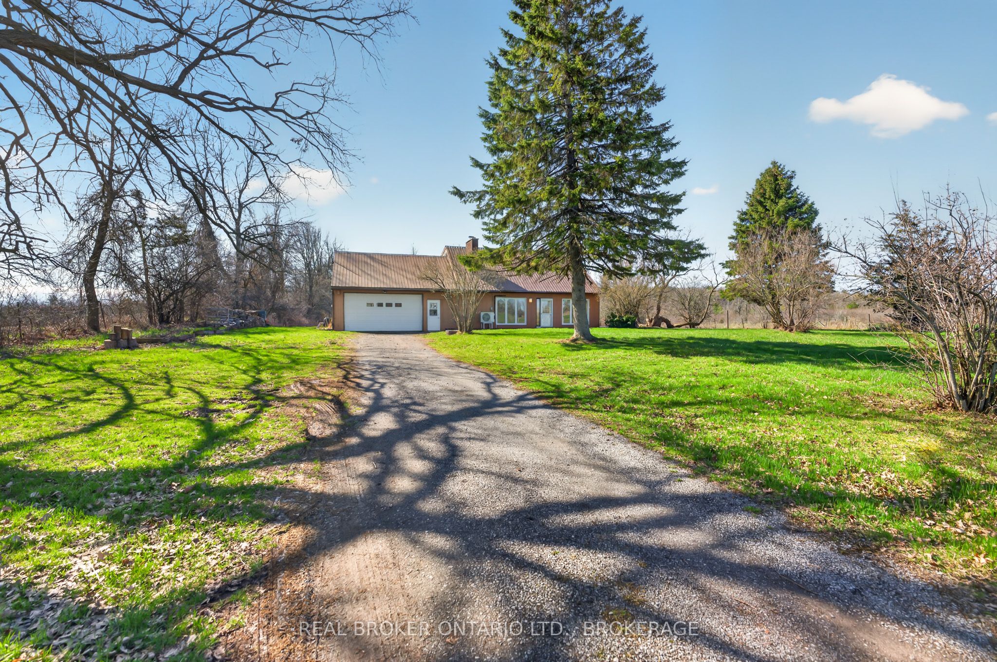 2268 Mcintyre Road Property Photo 1