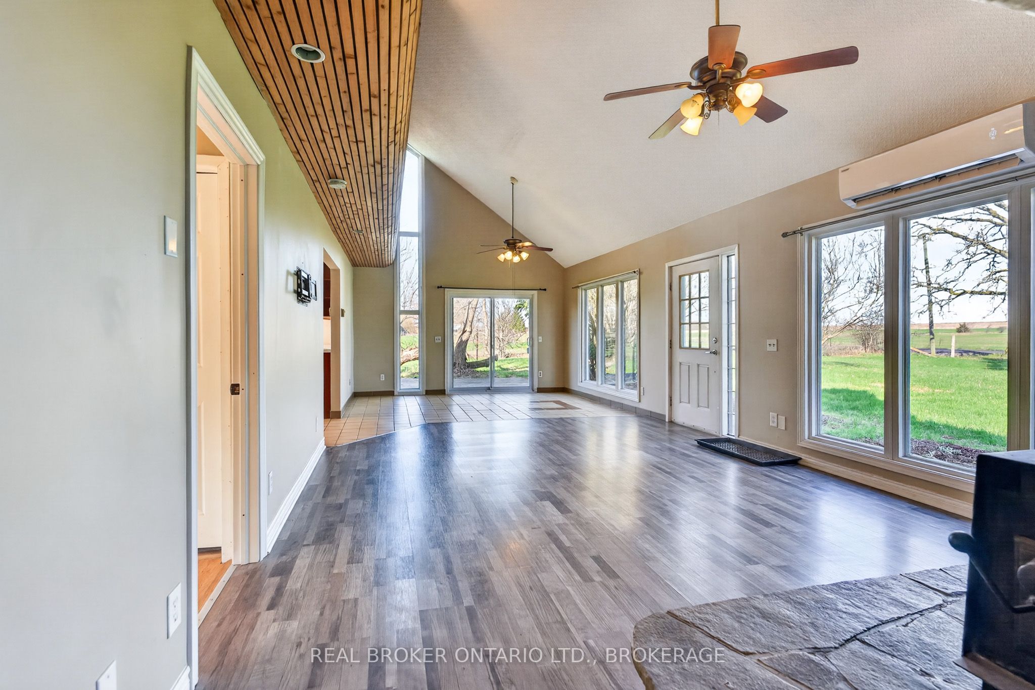 2268 Mcintyre Road Property Photo 13