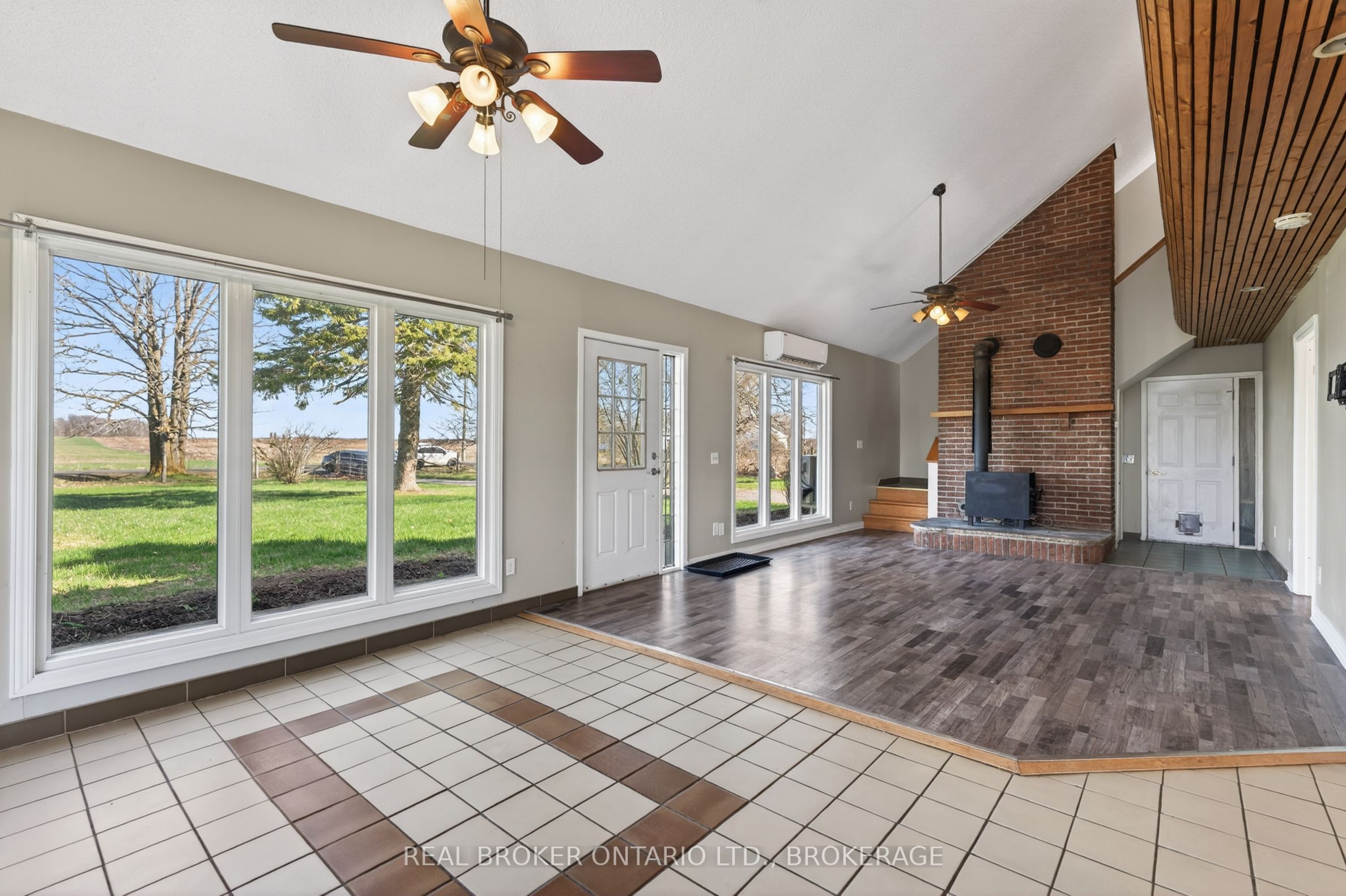2268 Mcintyre Road Property Photo 14