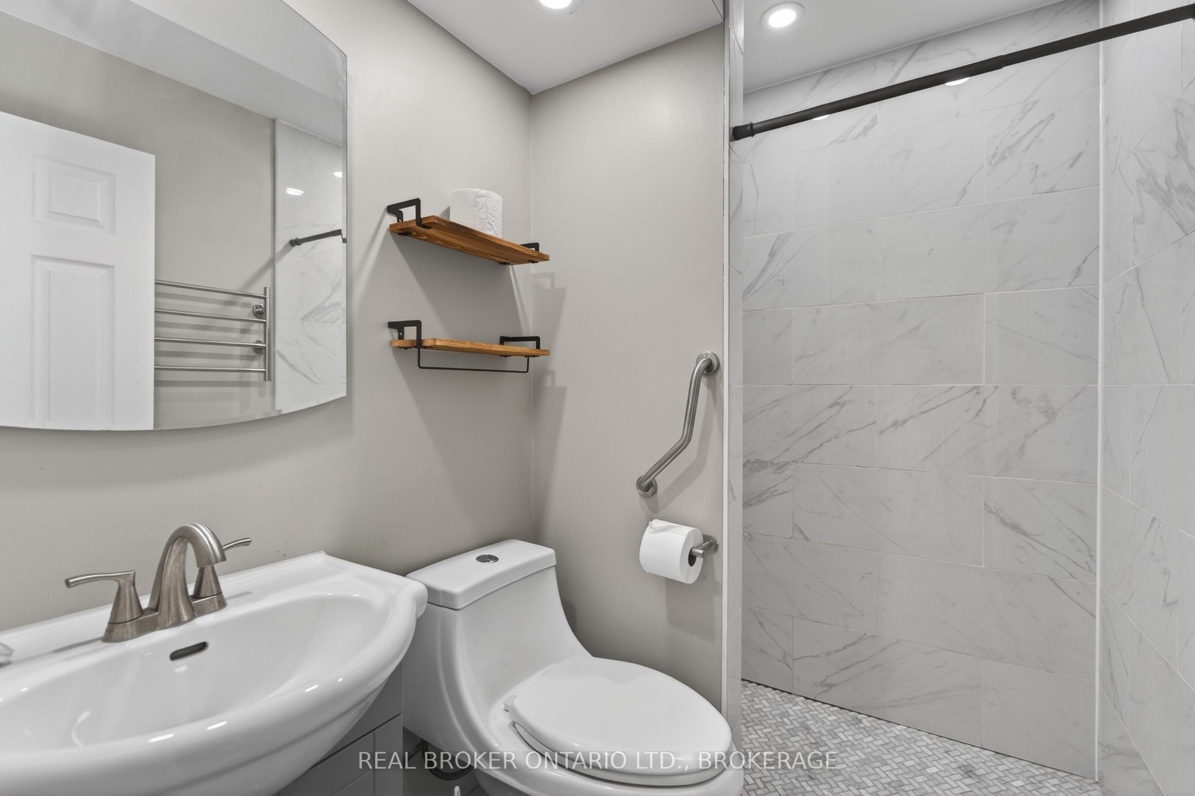 2268 Mcintyre Road Property Photo 26