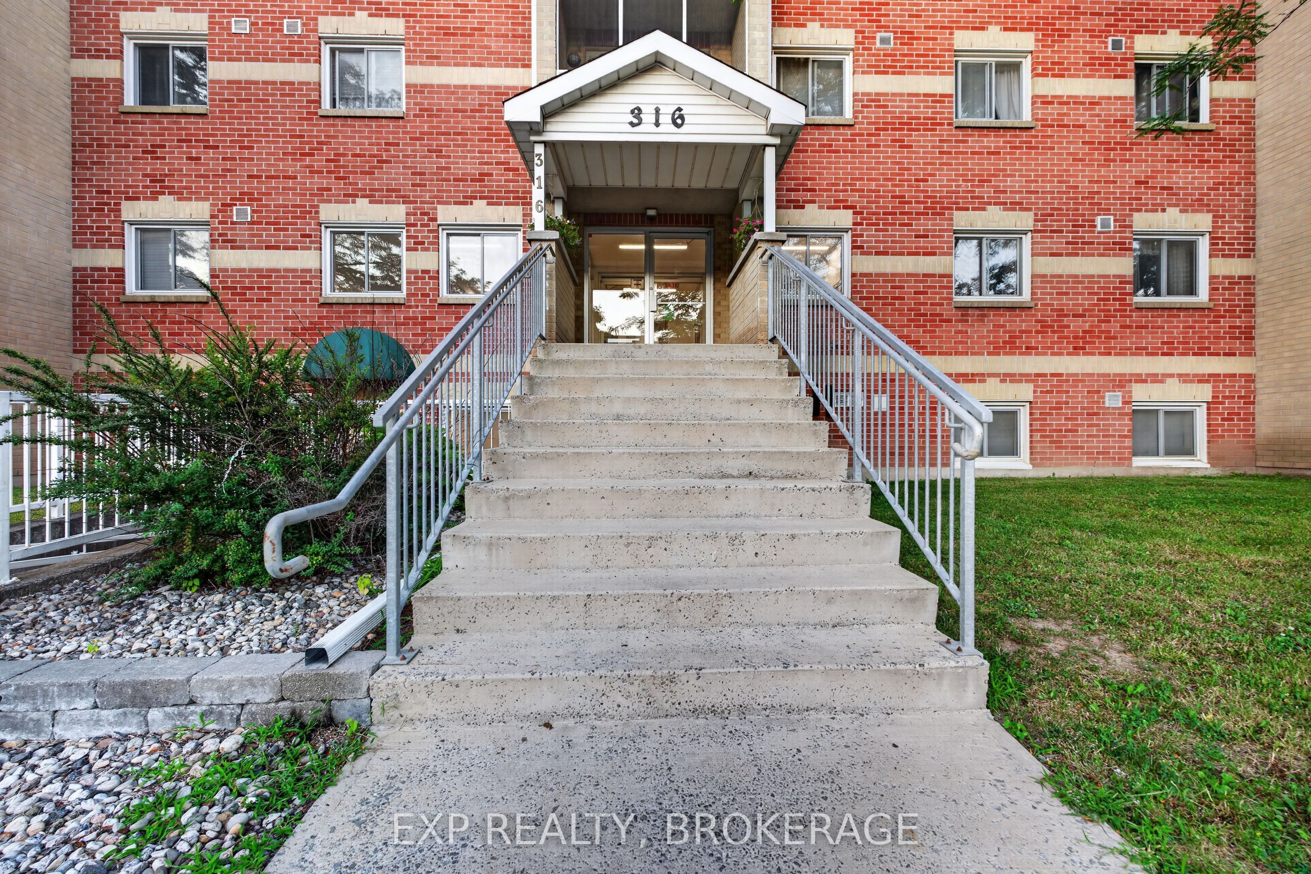 316 Kingsdale Avenue 101 Property Photo 2