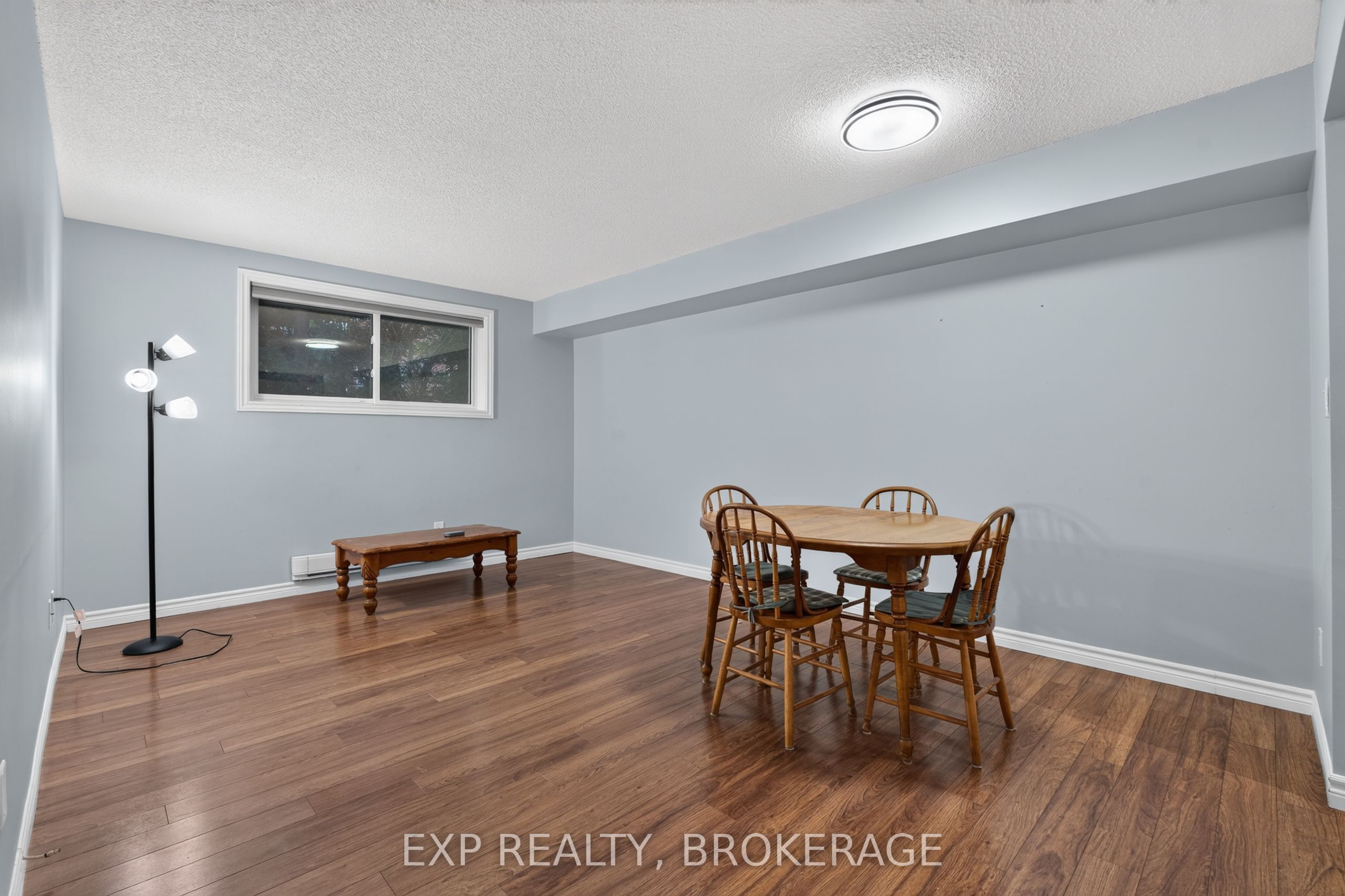 316 Kingsdale Avenue 101 Property Photo 9
