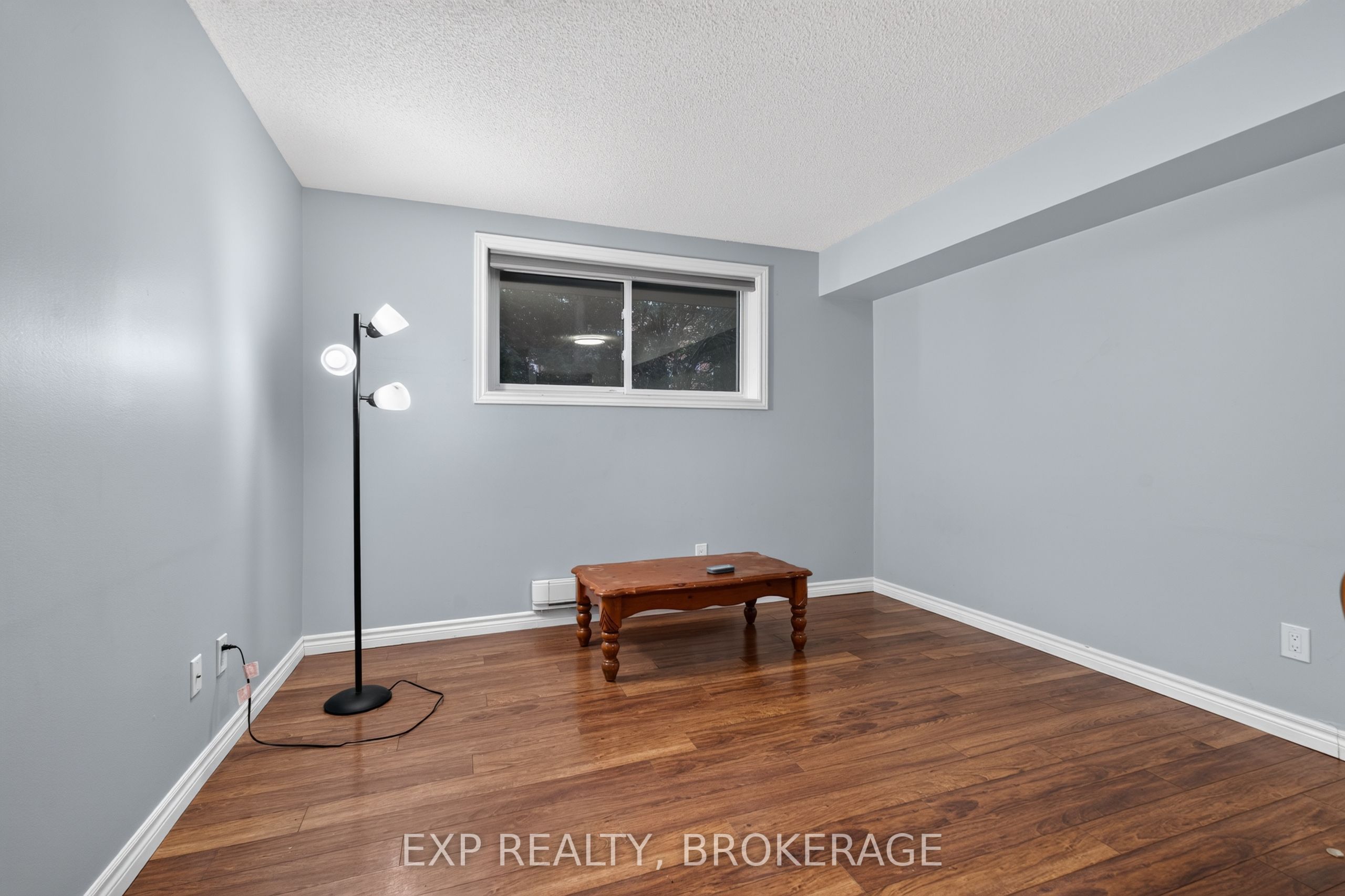 316 Kingsdale Avenue 101 Property Photo 11