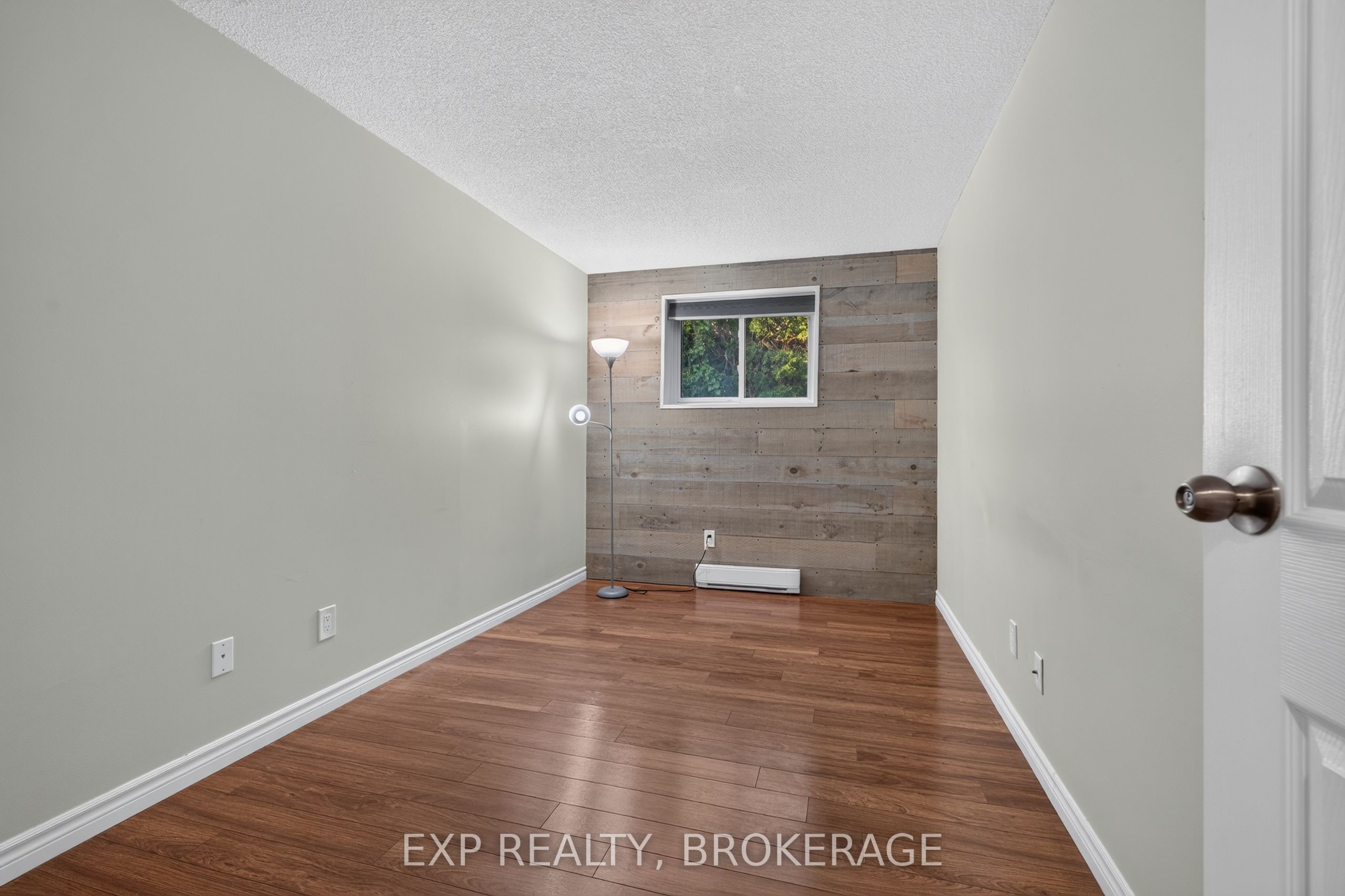 316 Kingsdale Avenue 101 Property Photo 20