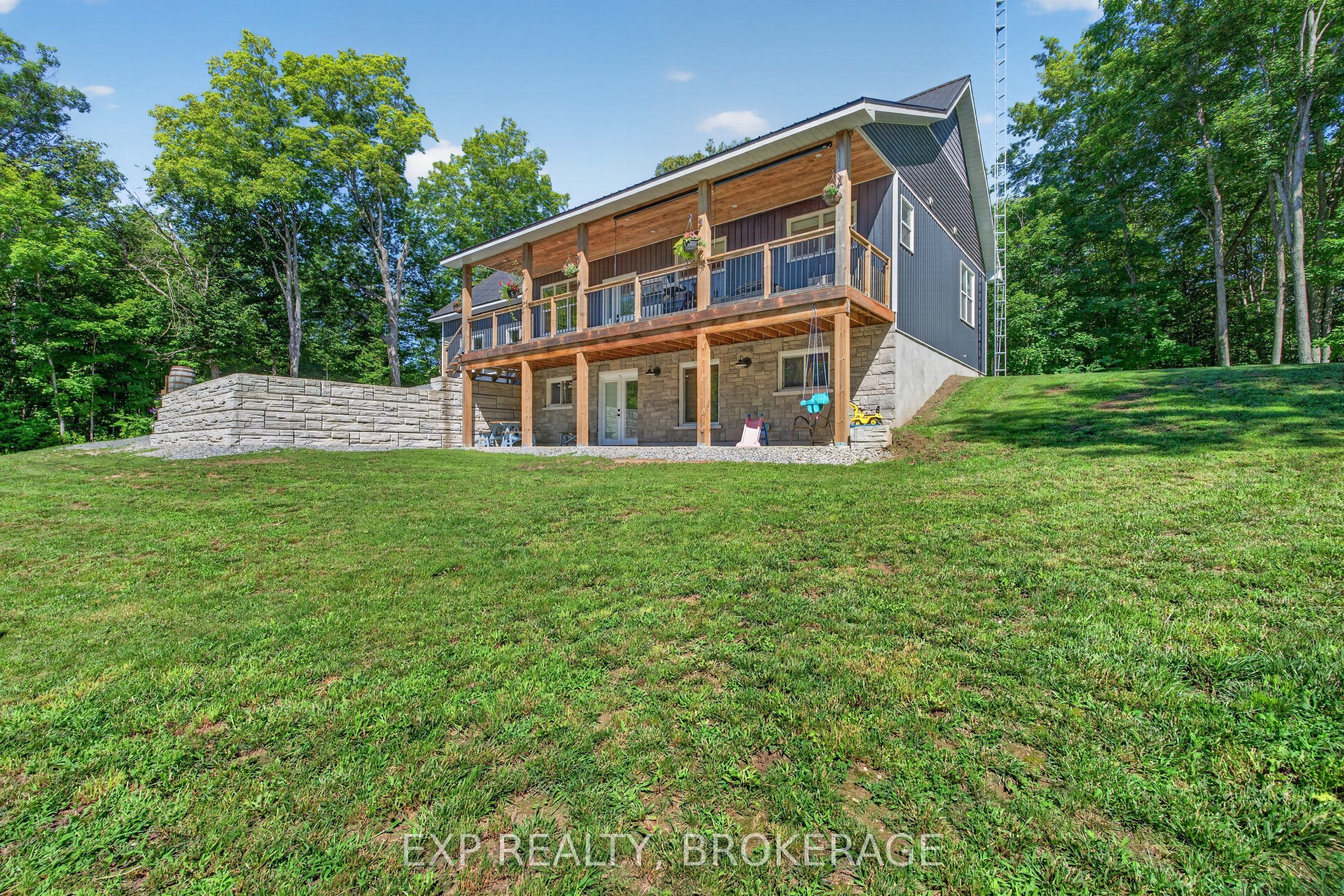 1020 Hill Road Property Photo 5