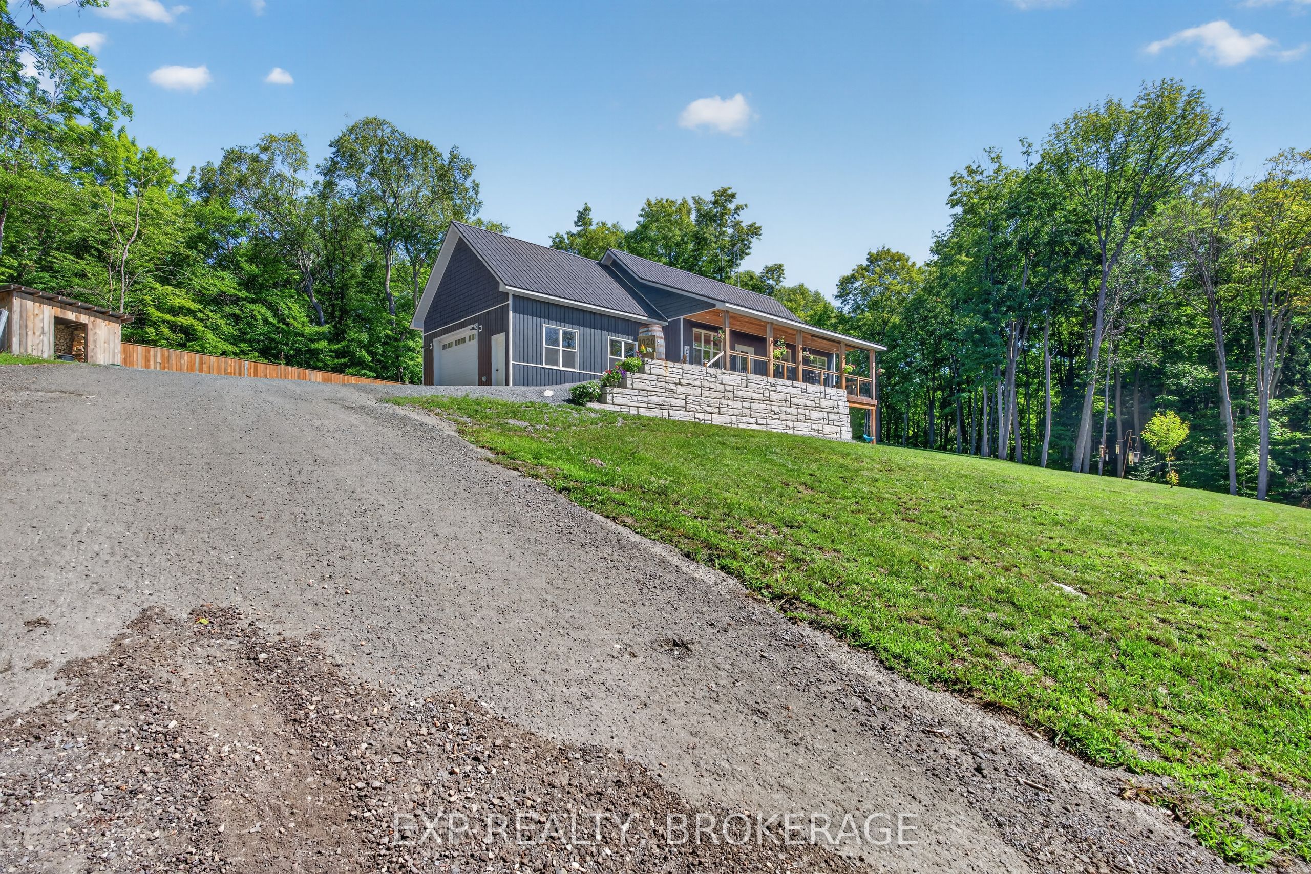 1020 Hill Road Property Photo 8