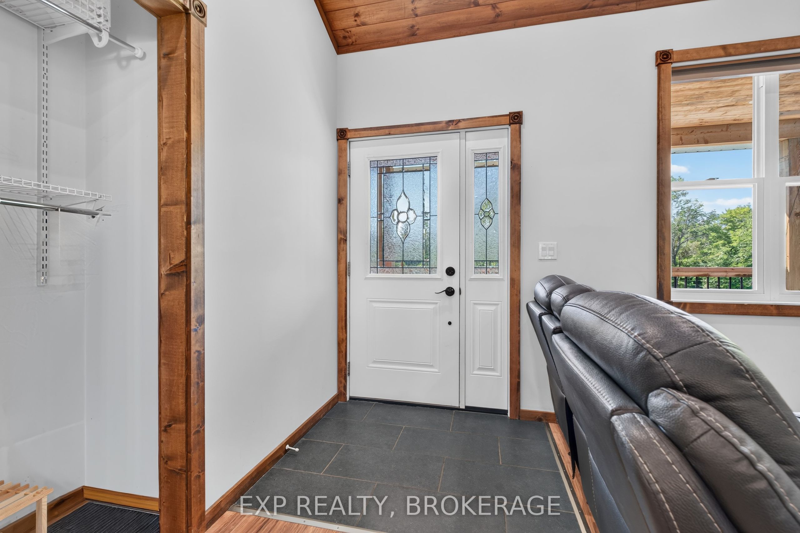 1020 Hill Road Property Photo 10