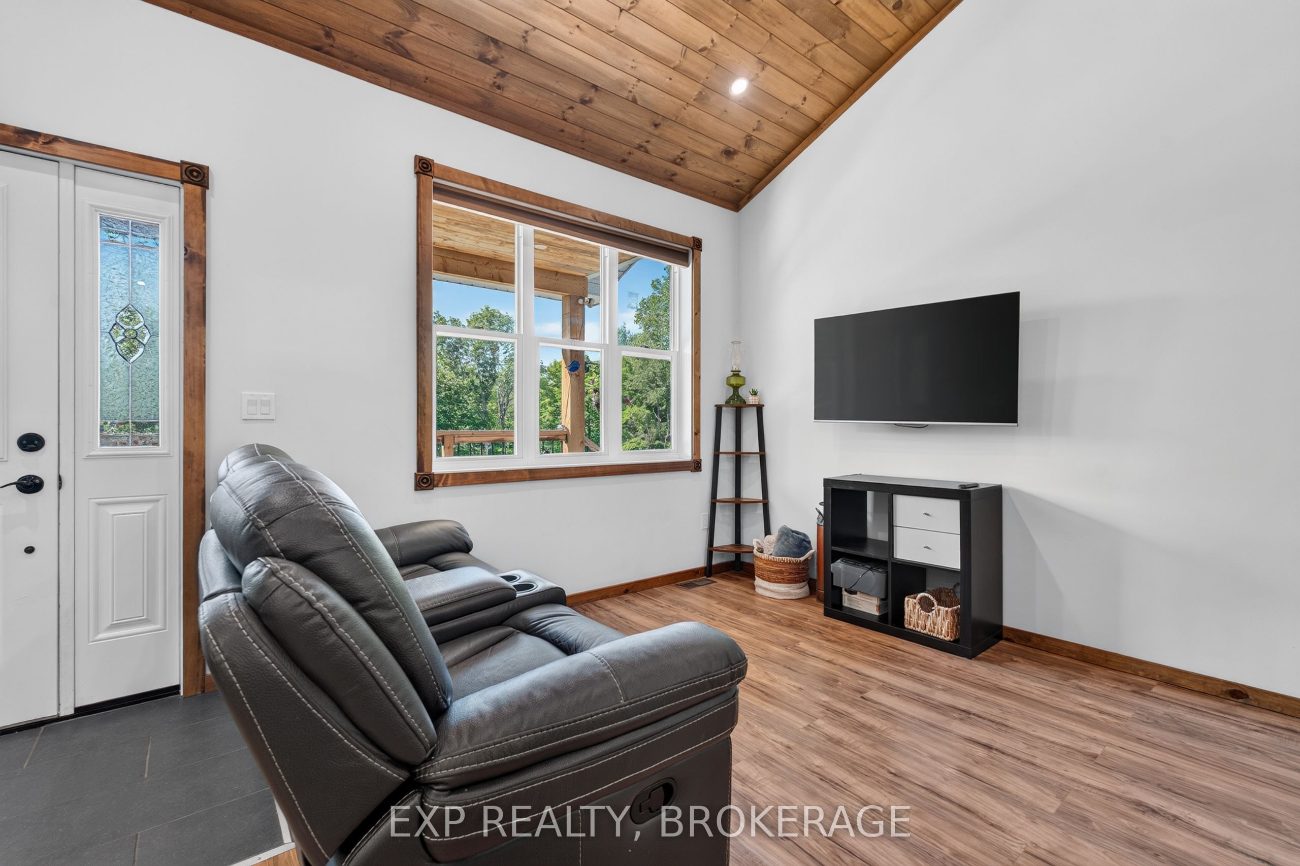 1020 Hill Road Property Photo 11