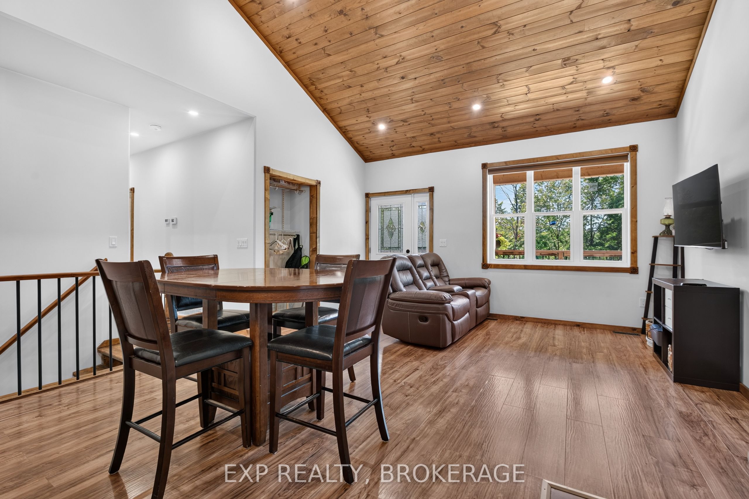 1020 Hill Road Property Photo 16