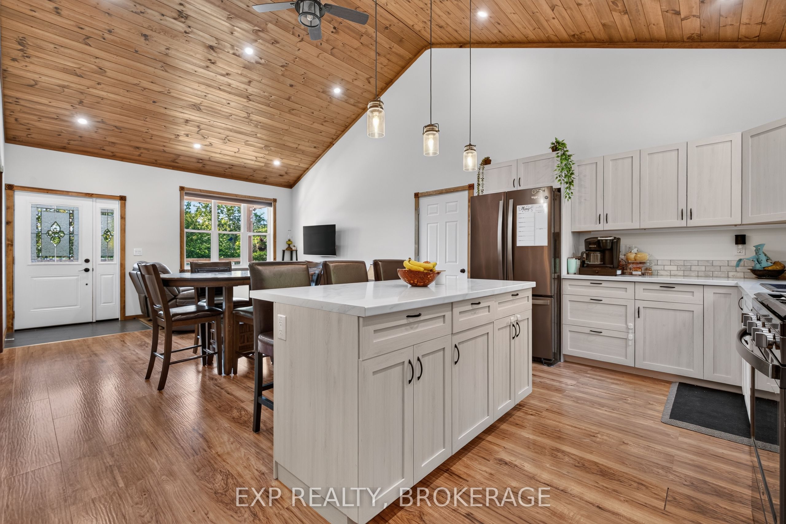 1020 Hill Road Property Photo 20