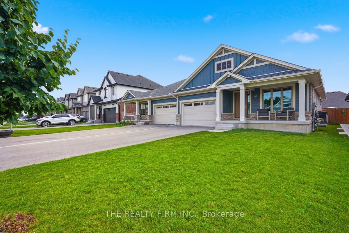 53 Ashberry Place Property Photo 4
