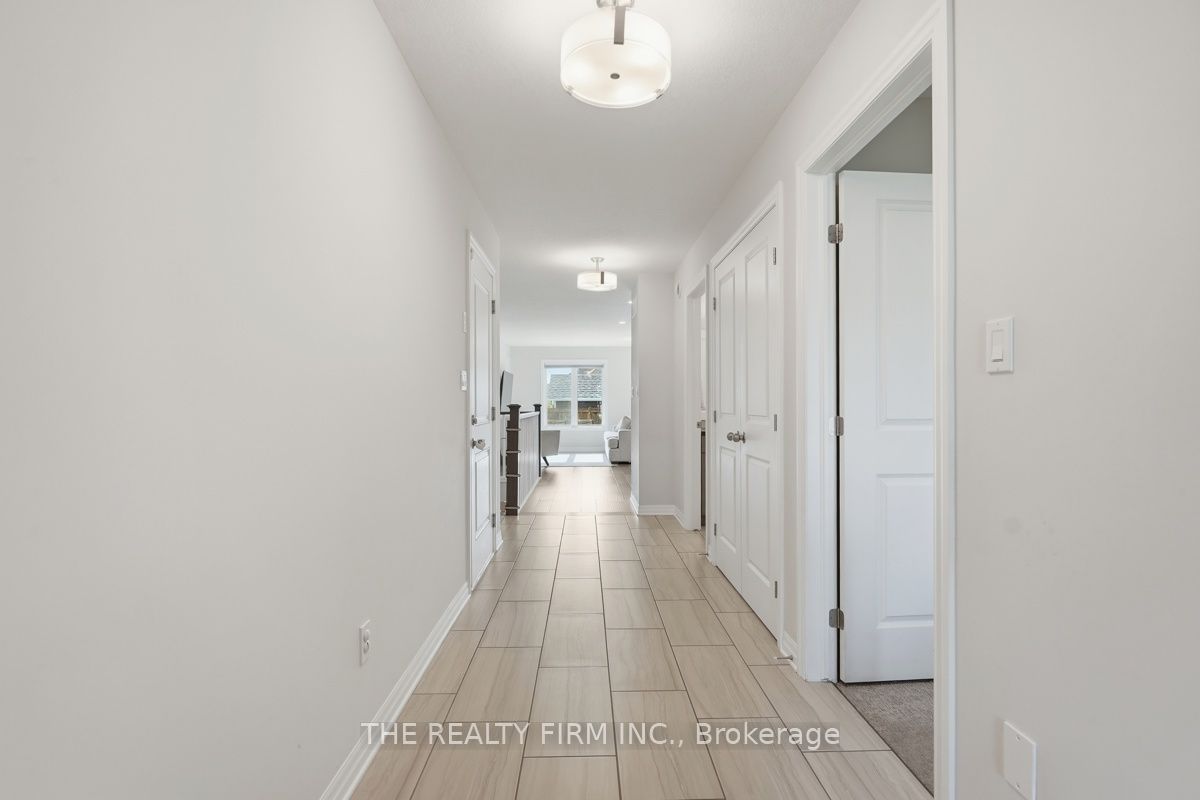53 Ashberry Place Property Photo 10