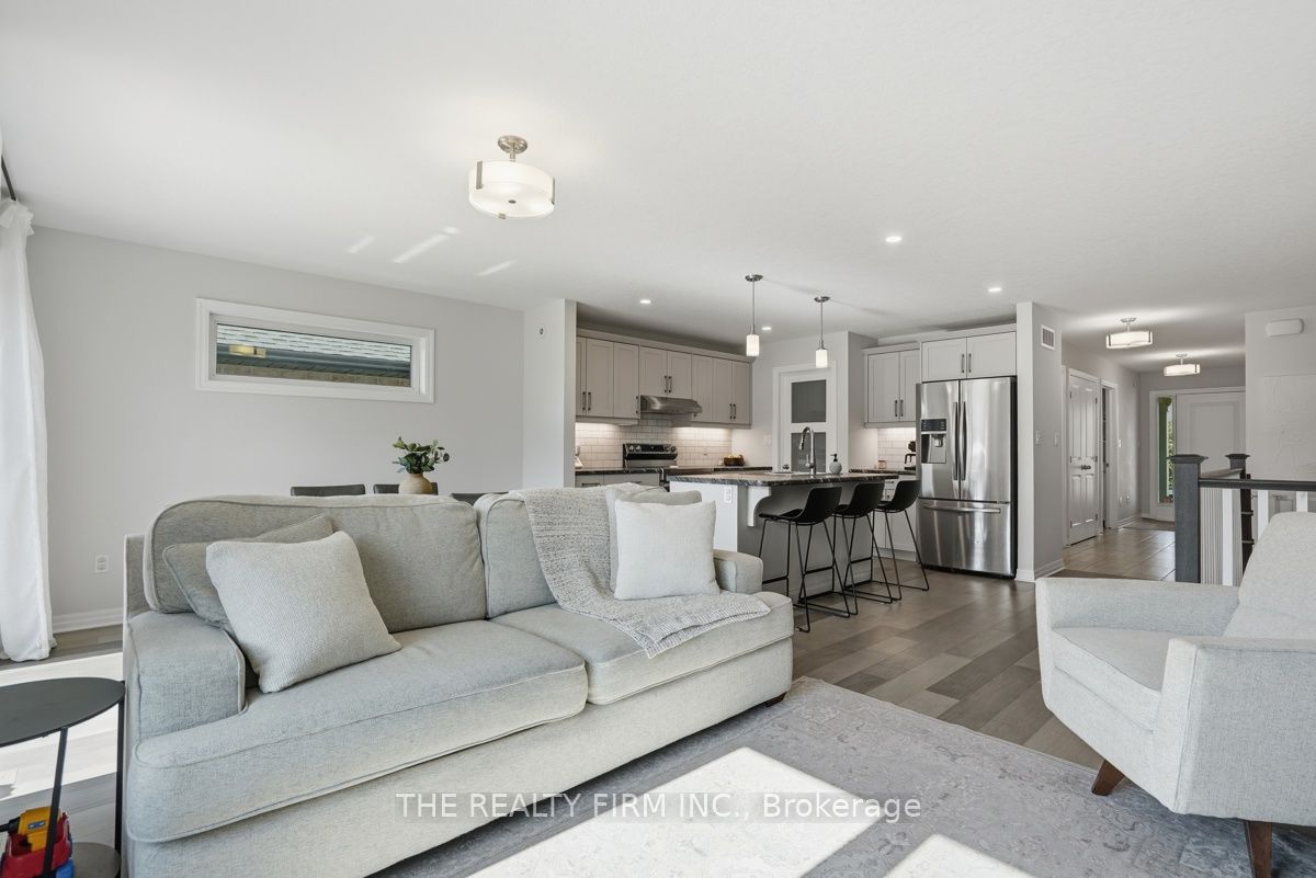 53 Ashberry Place Property Photo 13