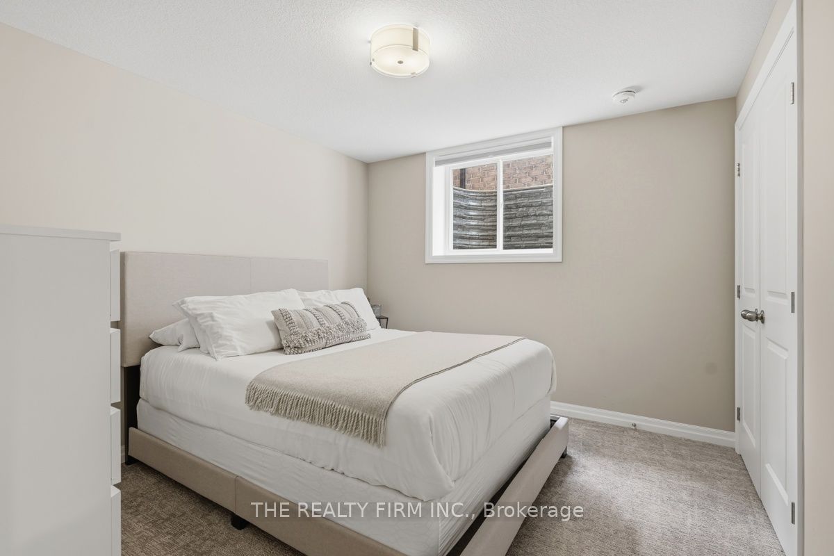 53 Ashberry Place Property Photo 29