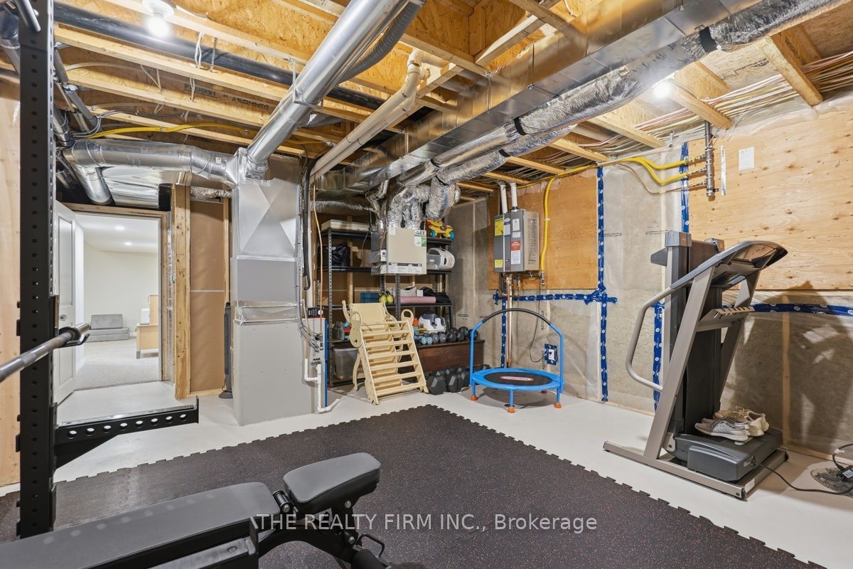 53 Ashberry Place Property Photo 35