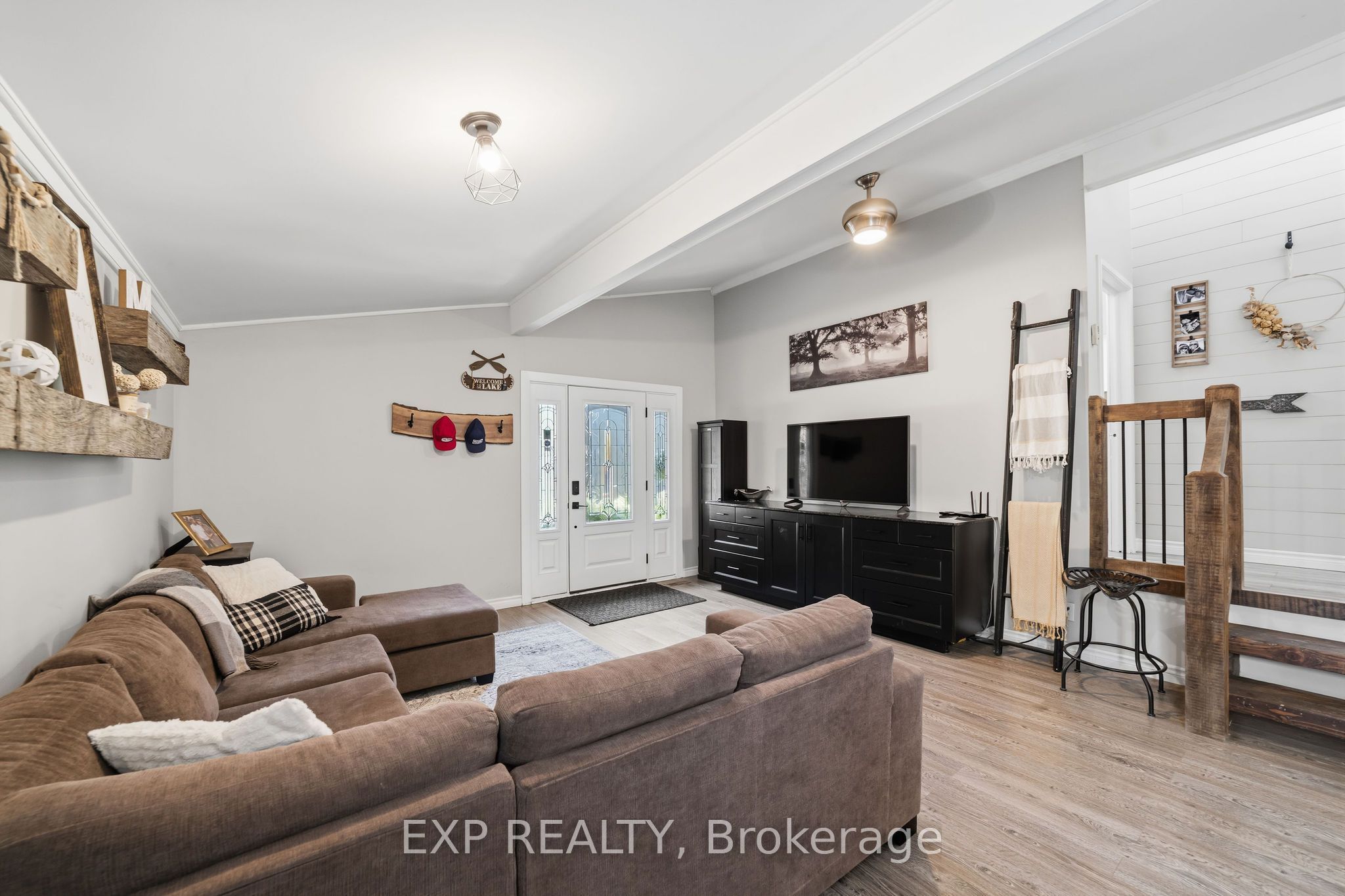 250 Orchard Avenue Property Photo 13