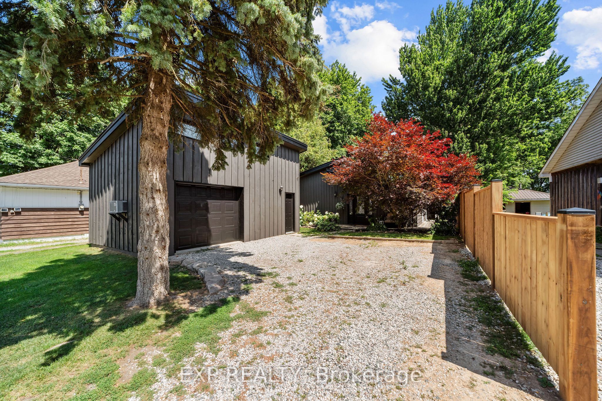 250 Orchard Avenue Property Photo 29