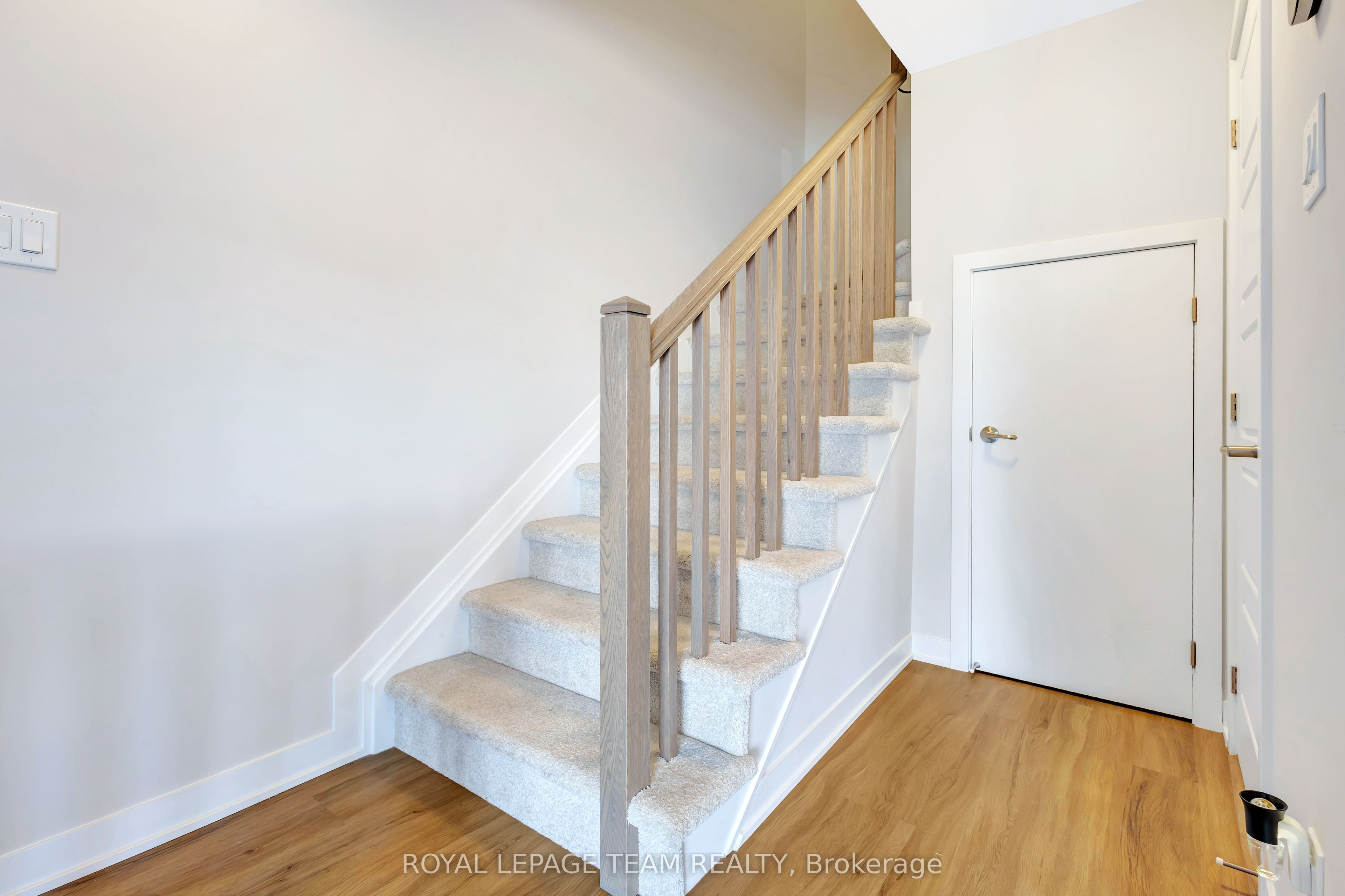204 Lillian Freiman Private Property Photo 10