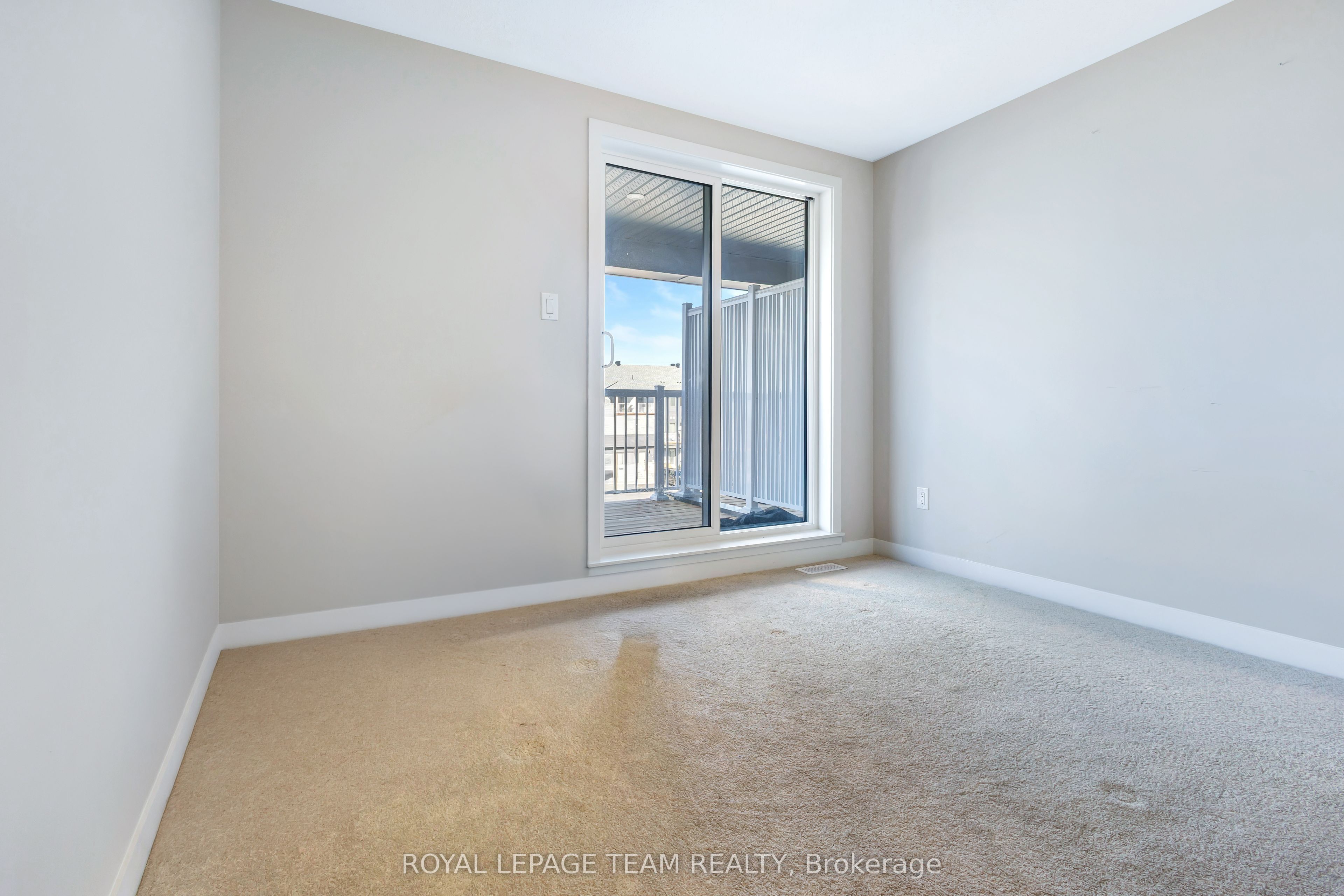 204 Lillian Freiman Private Property Photo 14