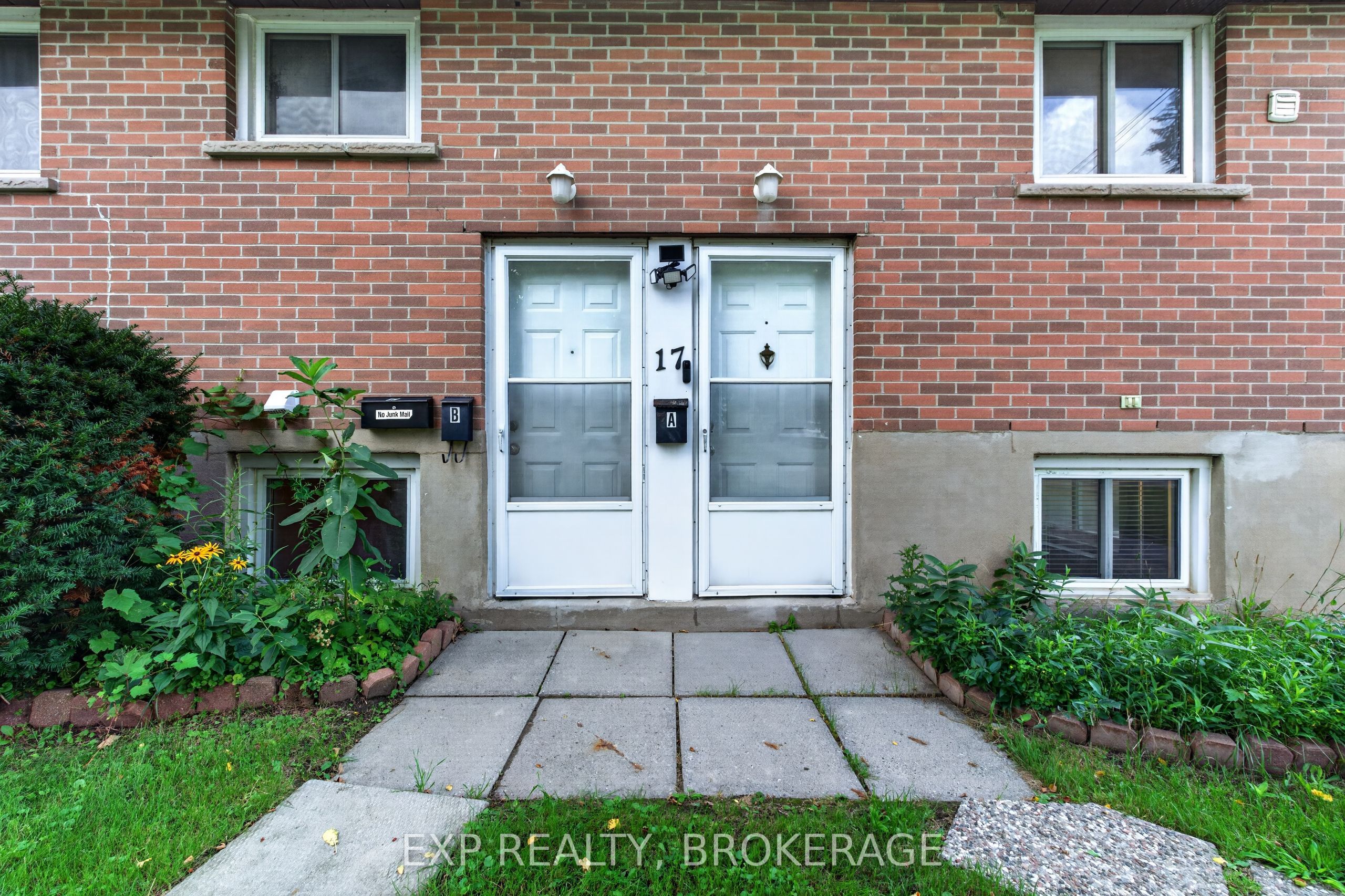17 Shaw Street Property Photo 4