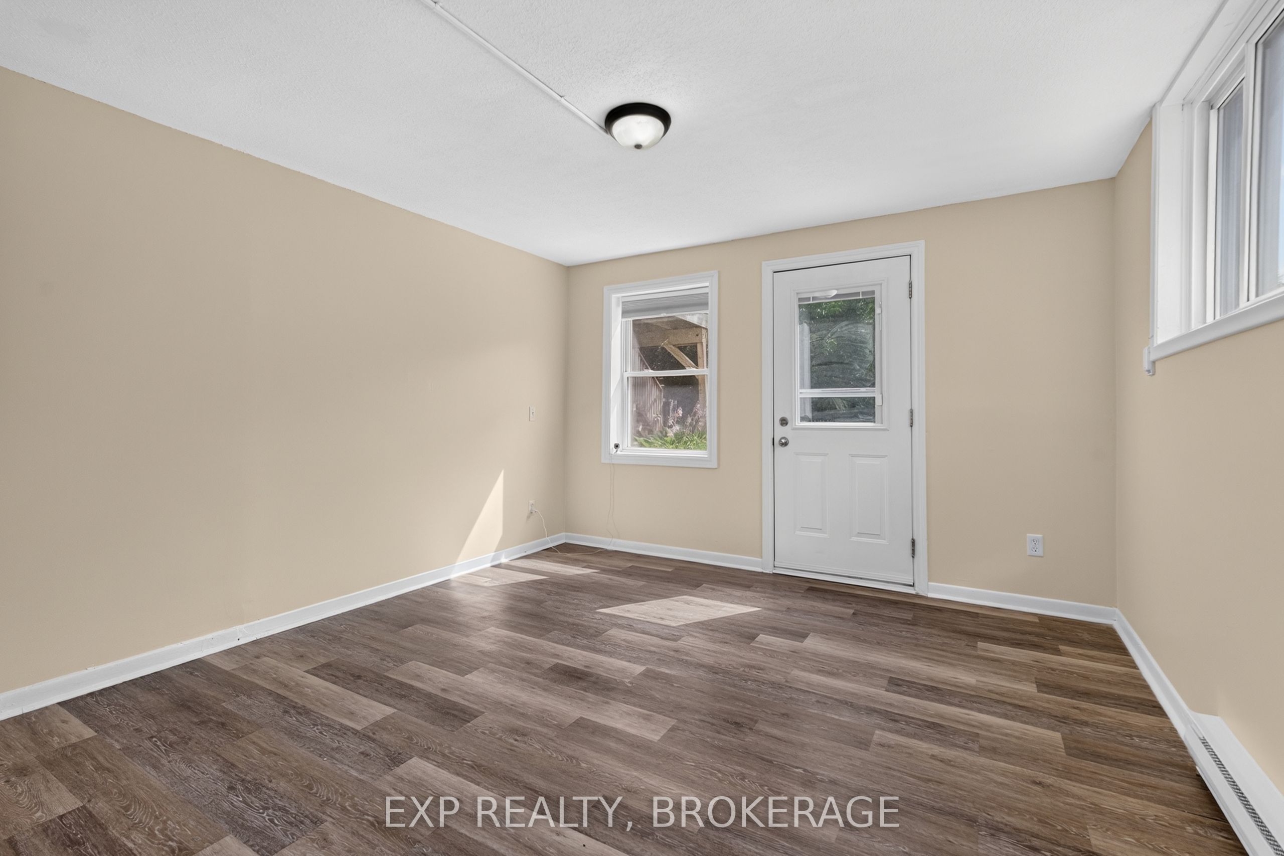 17 Shaw Street Property Photo 18