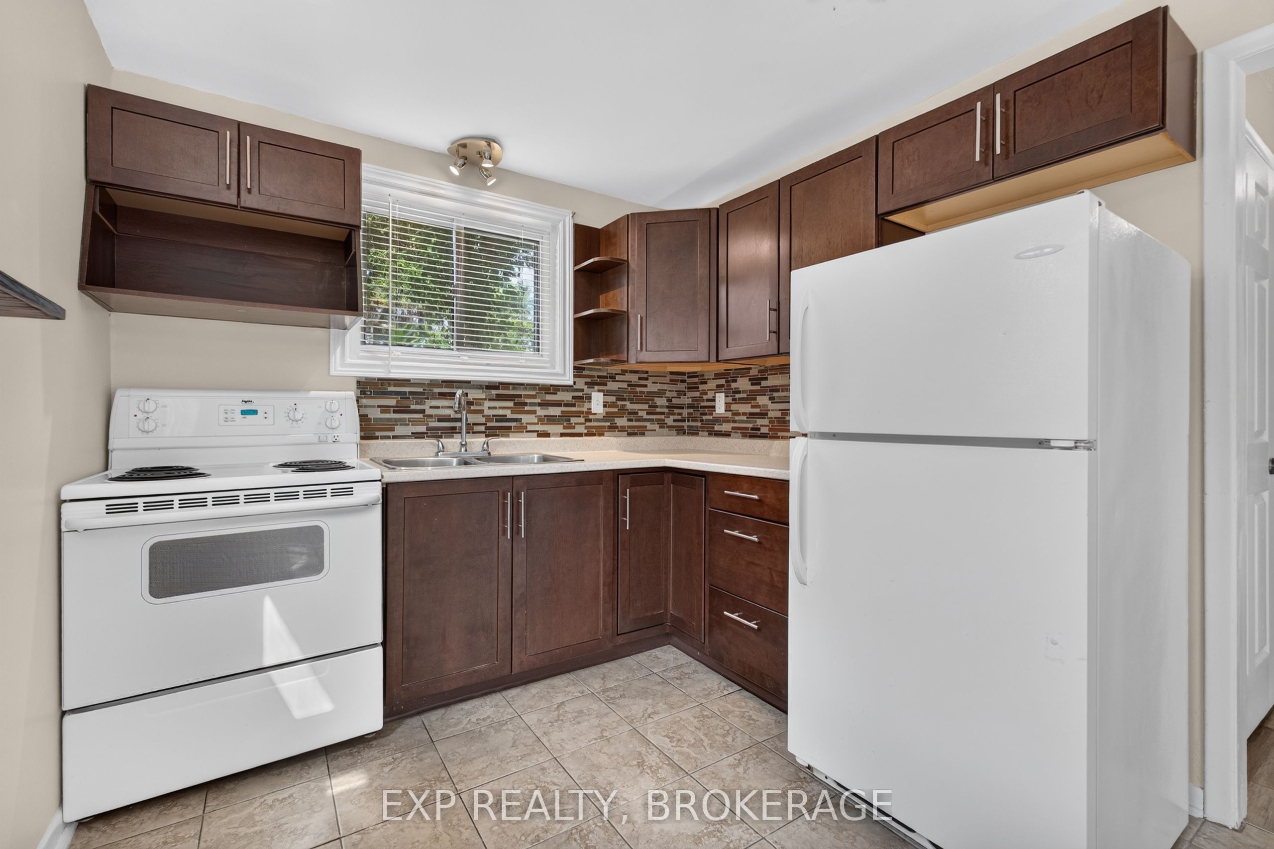 17 Shaw Street Property Photo 21