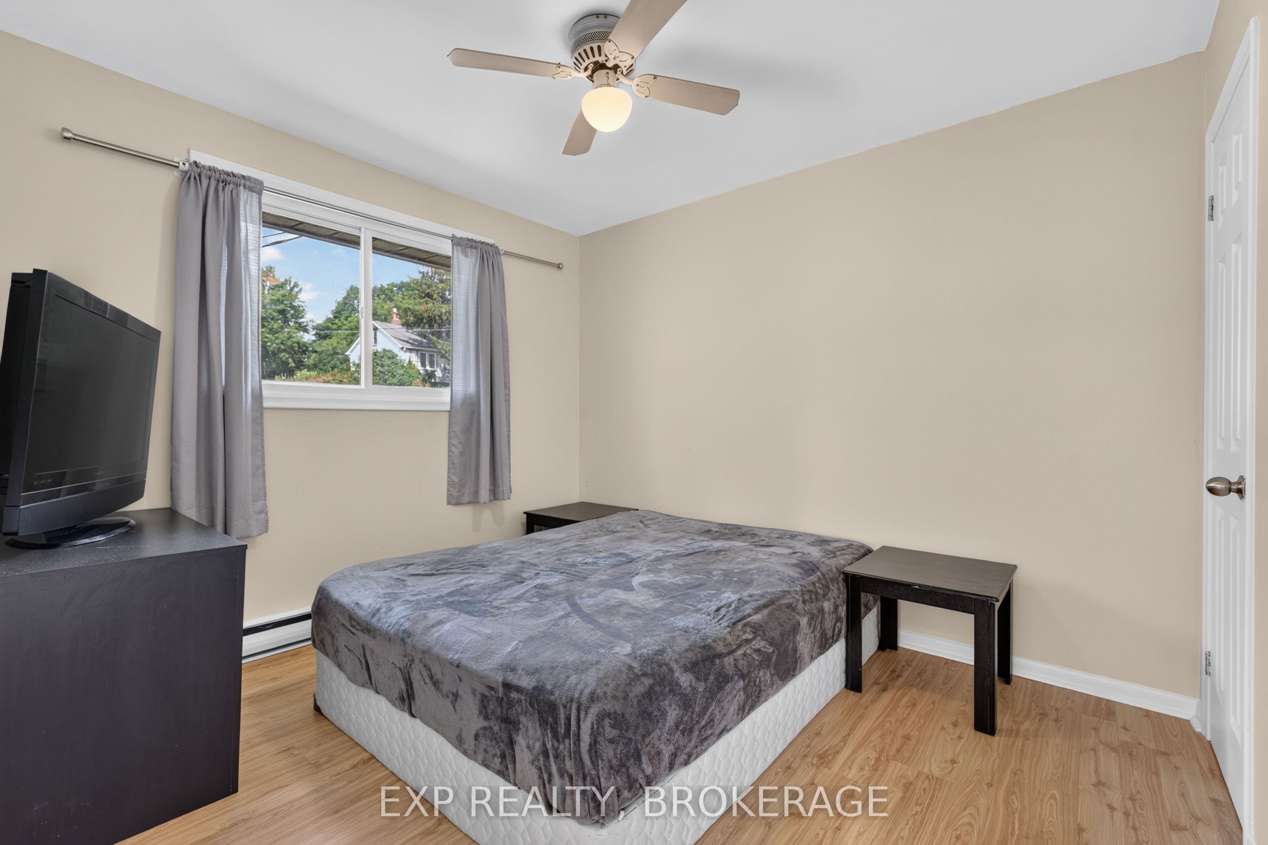 17 Shaw Street Property Photo 27