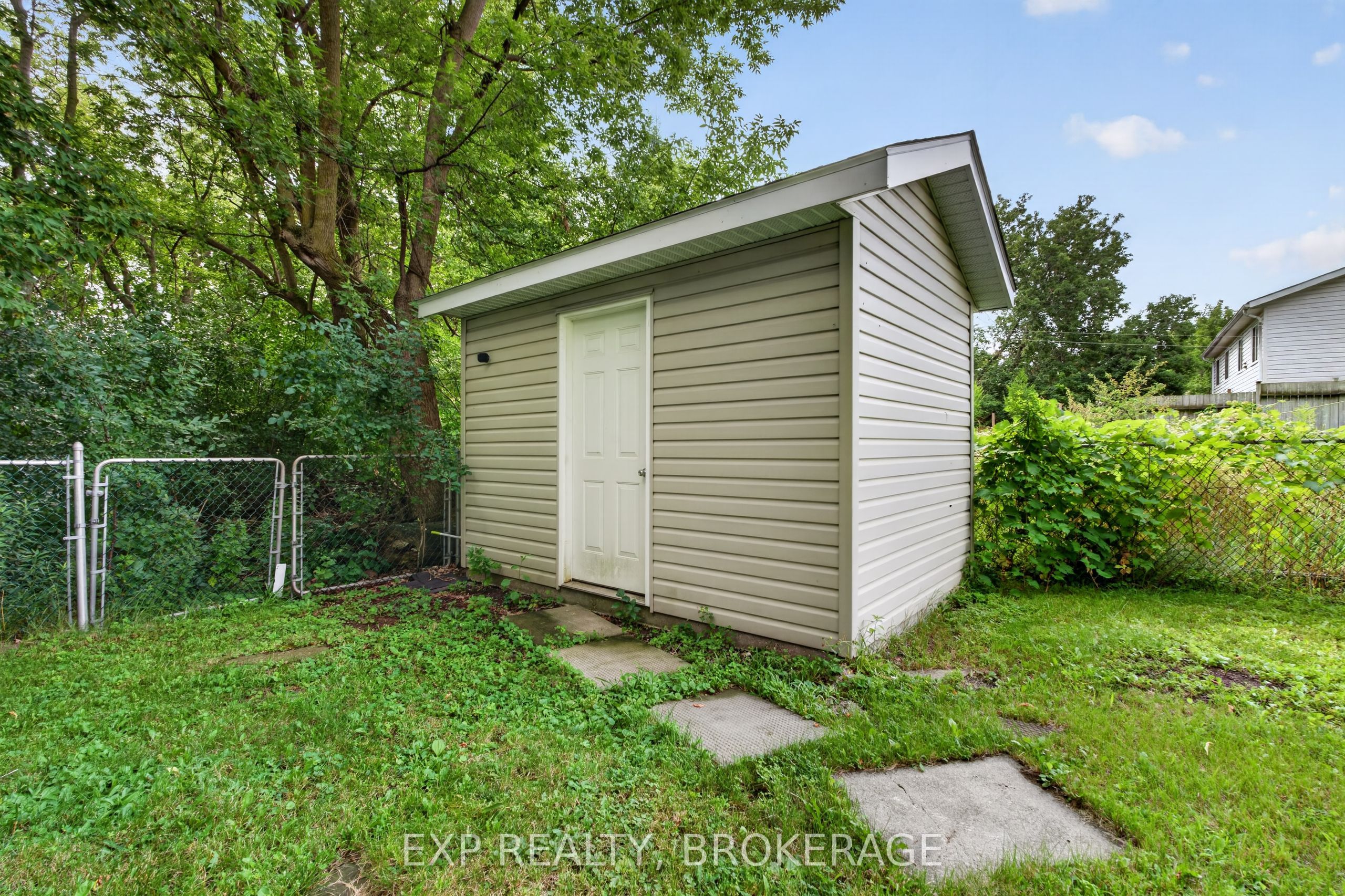 17 Shaw Street Property Photo 35