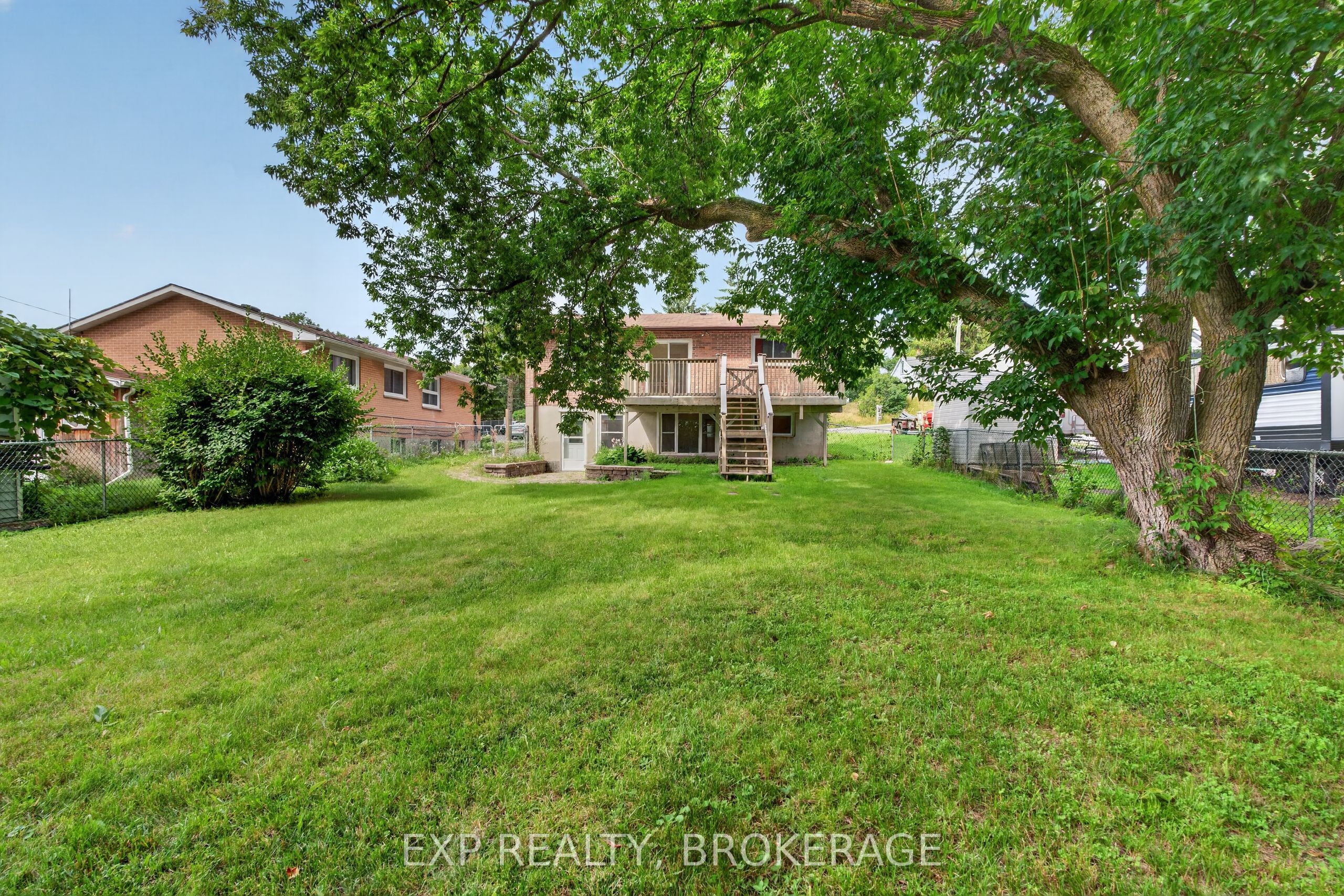 17 Shaw Street Property Photo 36