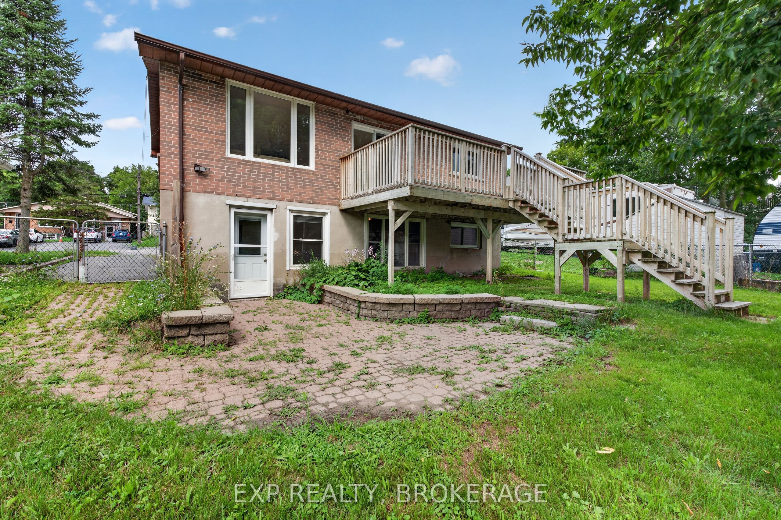 17 Shaw Street Property Photo 37