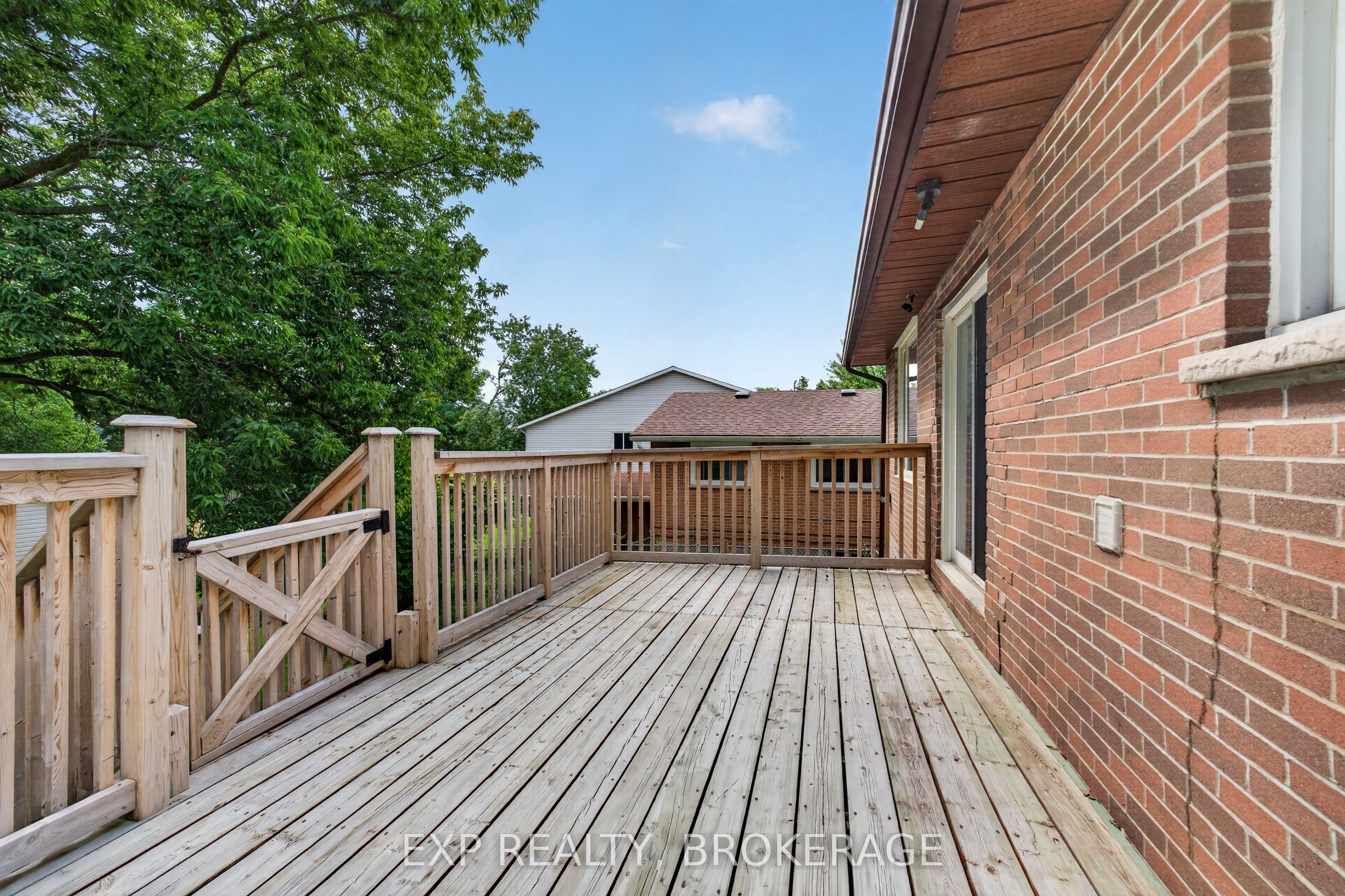 17 Shaw Street Property Photo 38