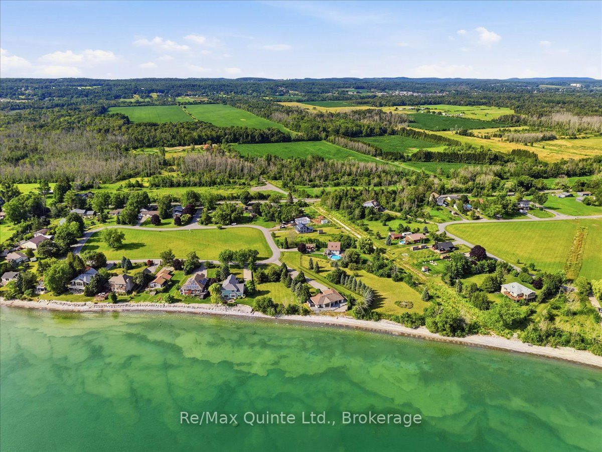 353 Lakeshore Road Property Photo 5