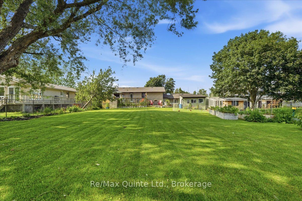 353 Lakeshore Road Property Photo 38