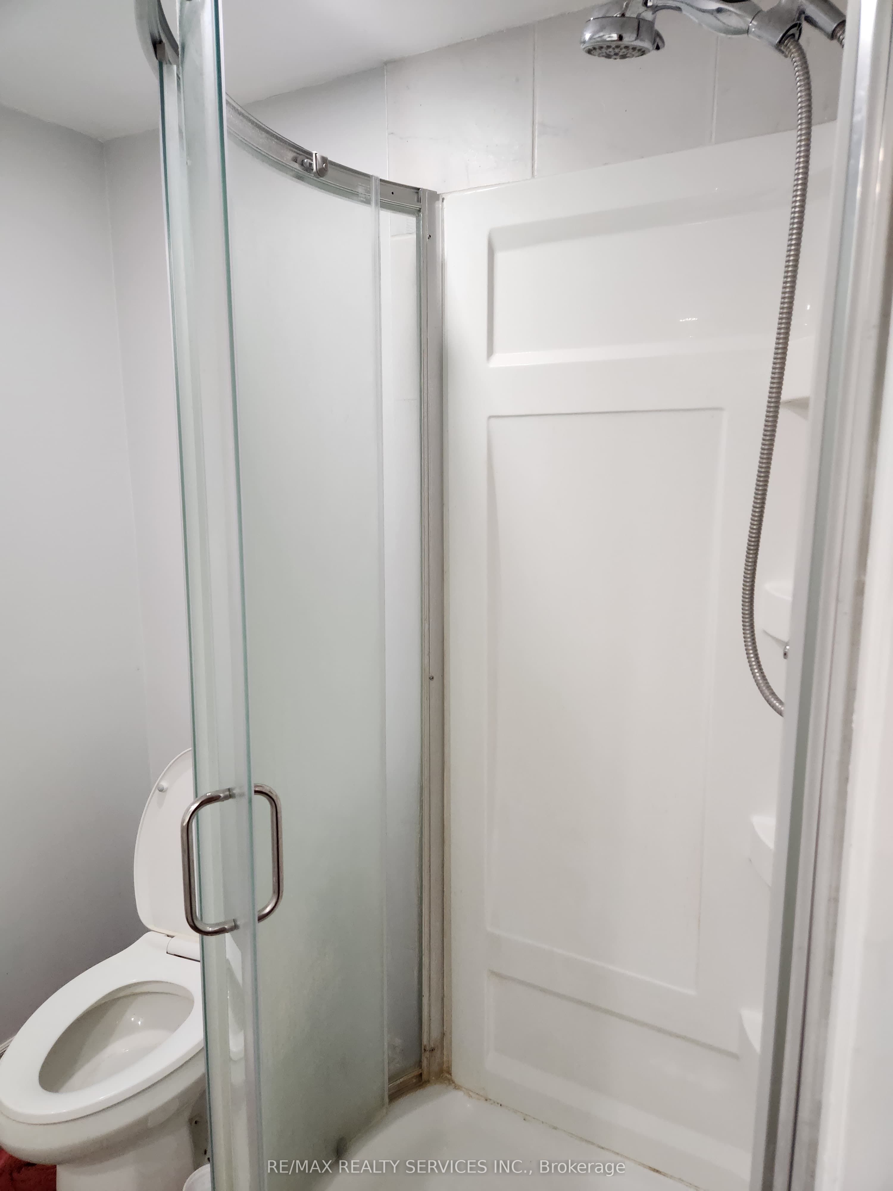 71 Helene Crescent Basement Property Photo 16