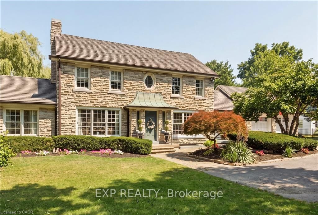 290 Bridgeport Road E Property Photo 1