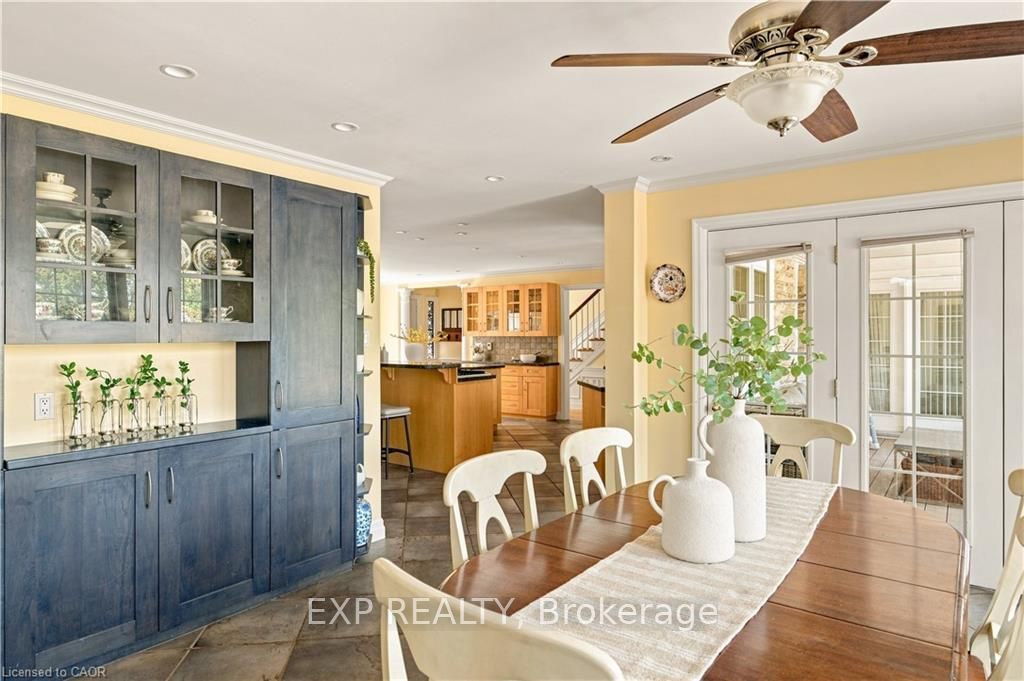 290 Bridgeport Road E Property Photo 11