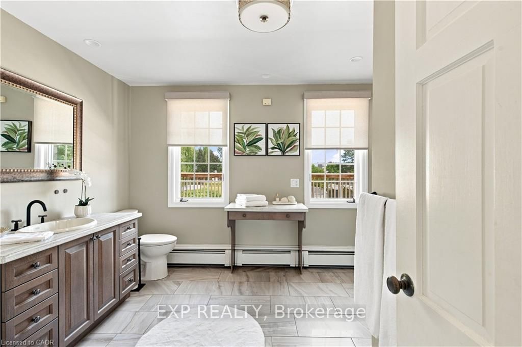 290 Bridgeport Road E Property Photo 31