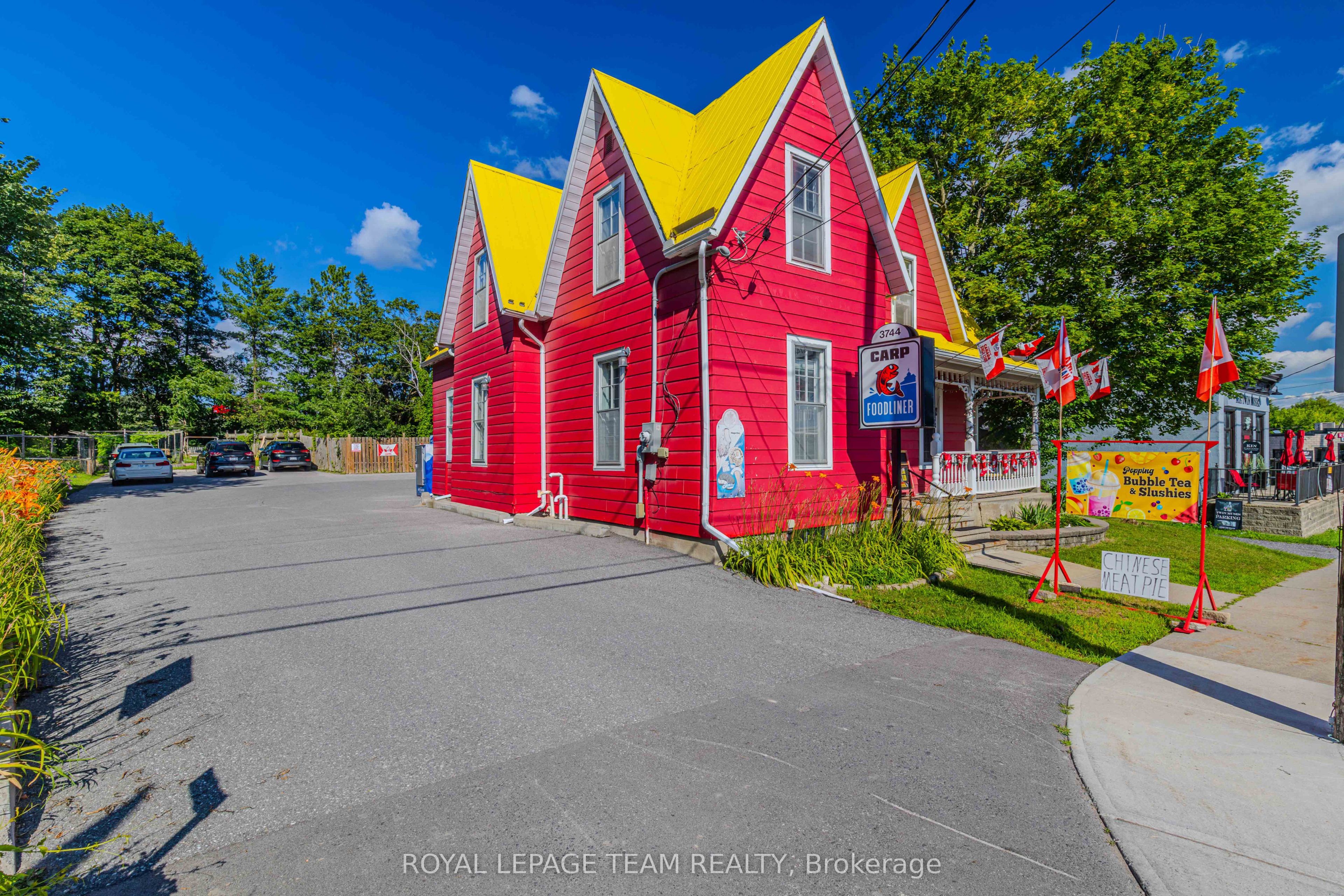 3744 Carp Road Property Photo 10