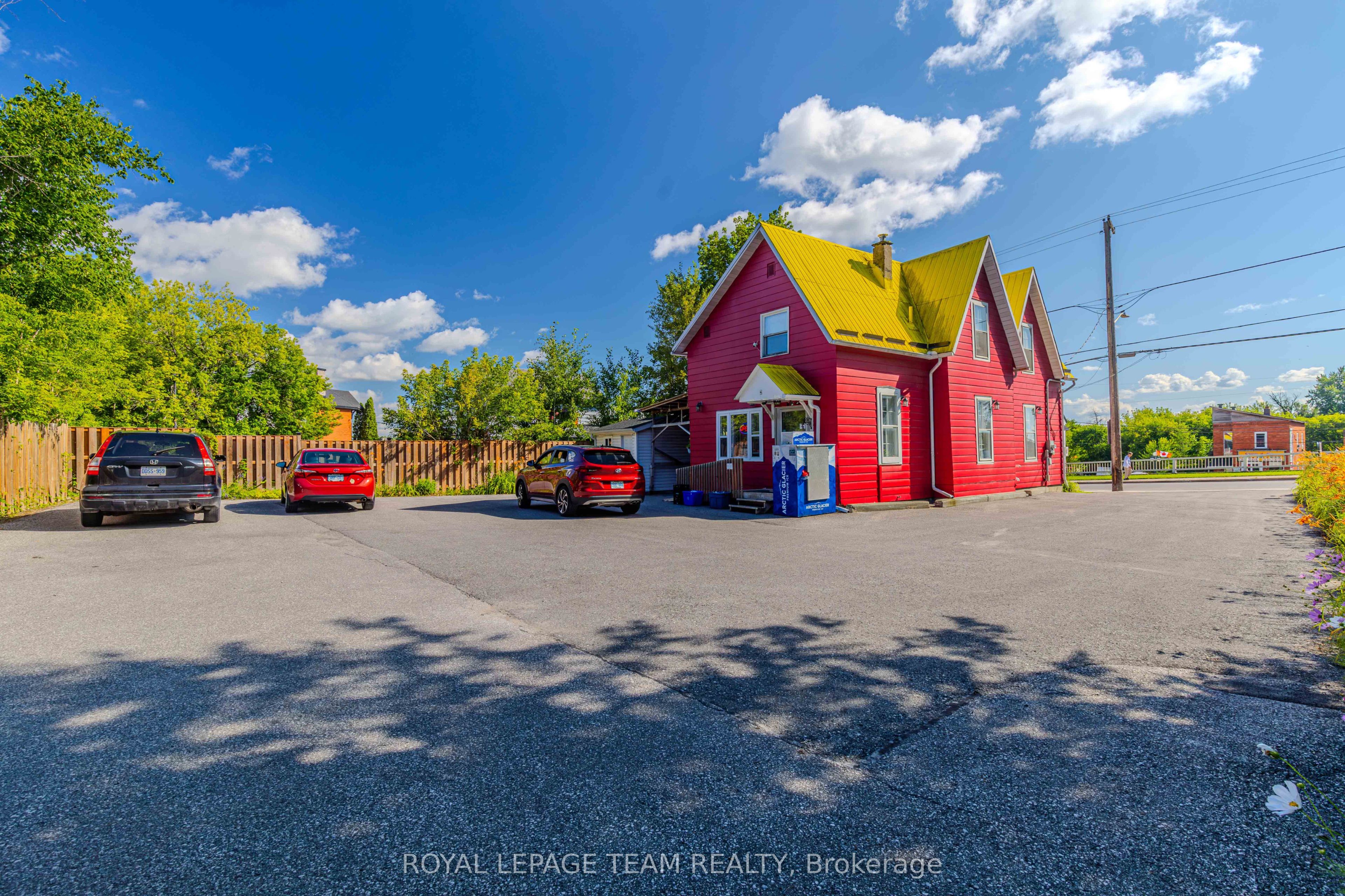 3744 Carp Road Property Photo 12