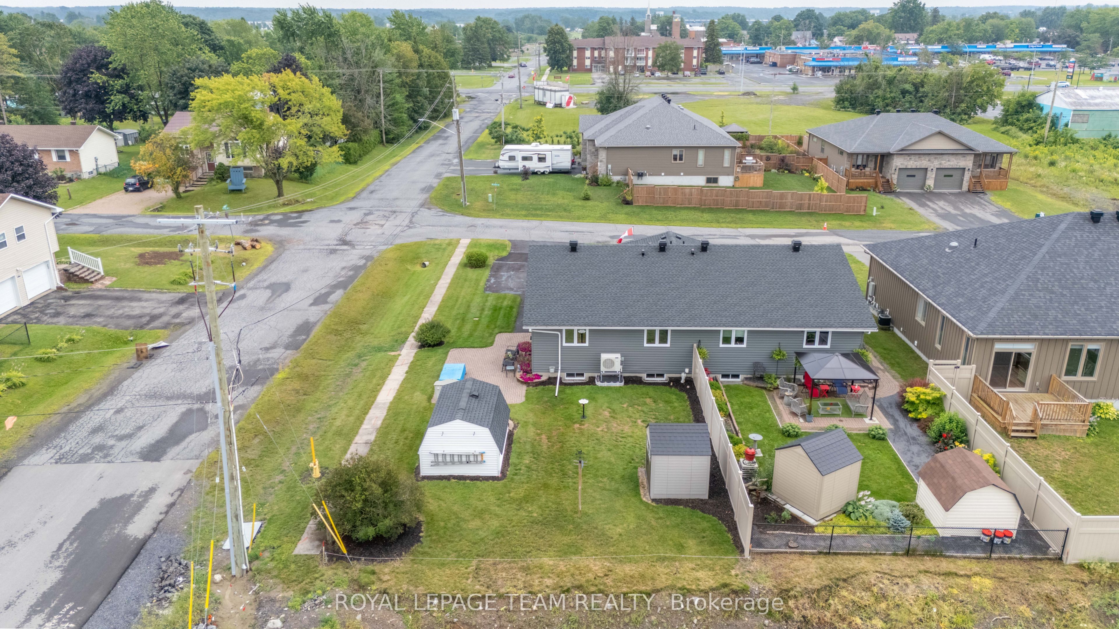 2 Billings Avenue W Property Photo 35