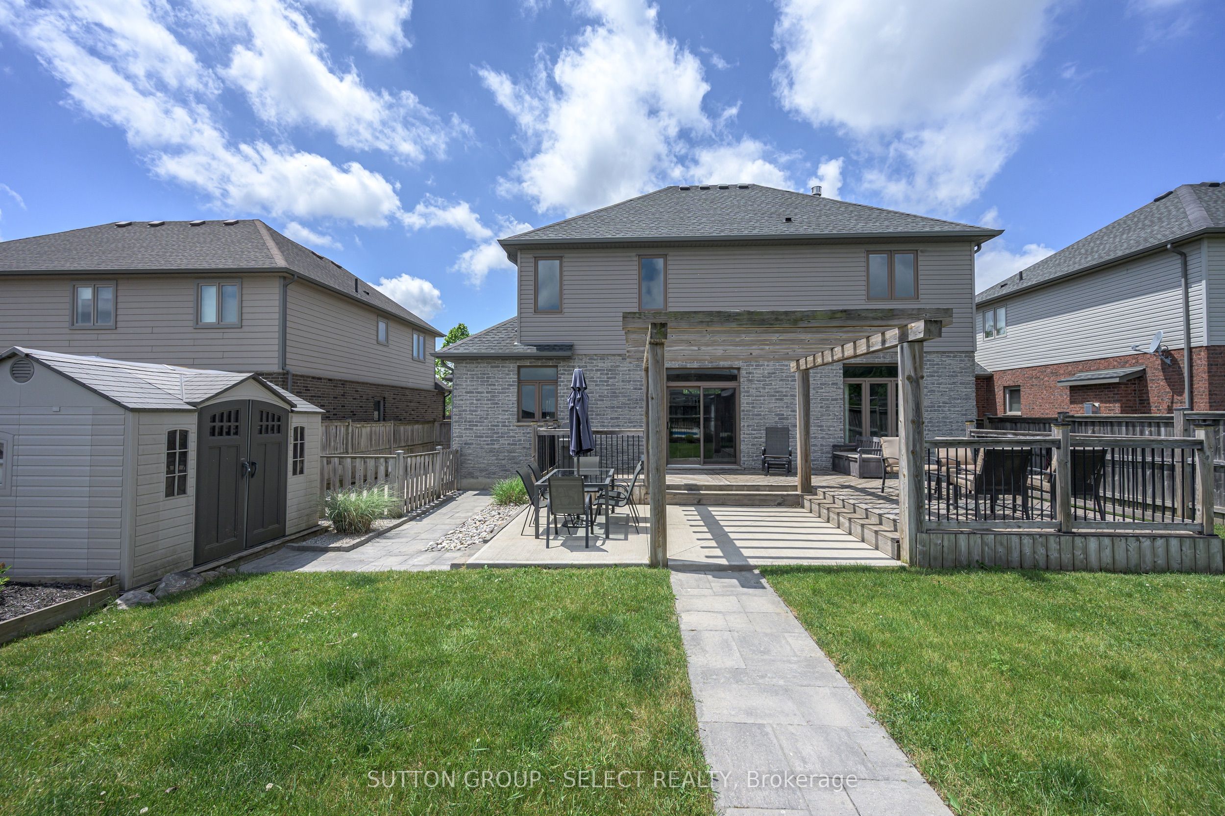 6 Ashwood Crescent Property Photo 27