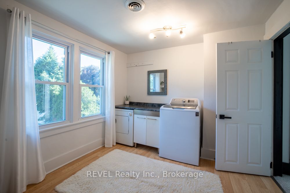 3852 Highland Drive Property Photo 14
